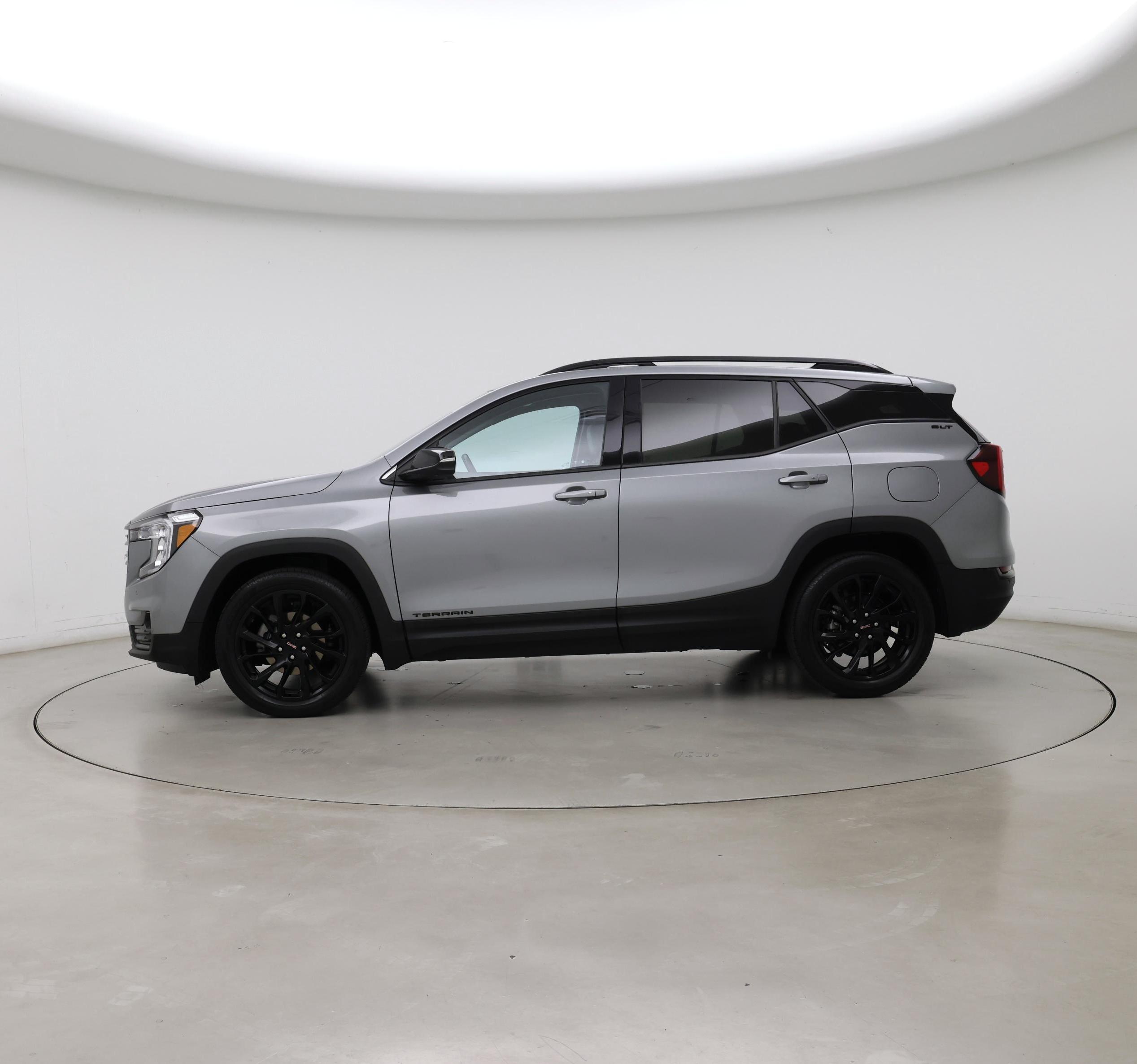 Thumbnail: 2023 GMC Terrain - 3