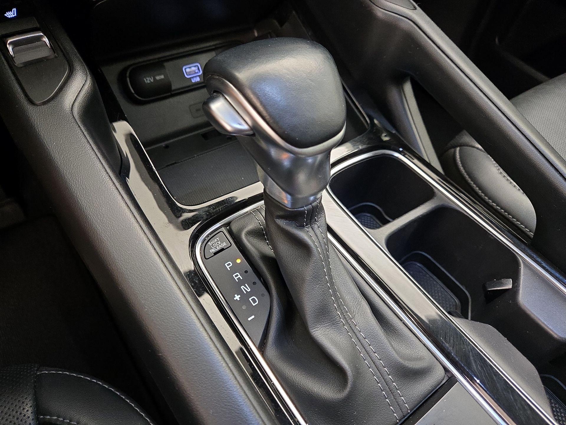 Thumbnail: 2022 Kia Telluride - 18