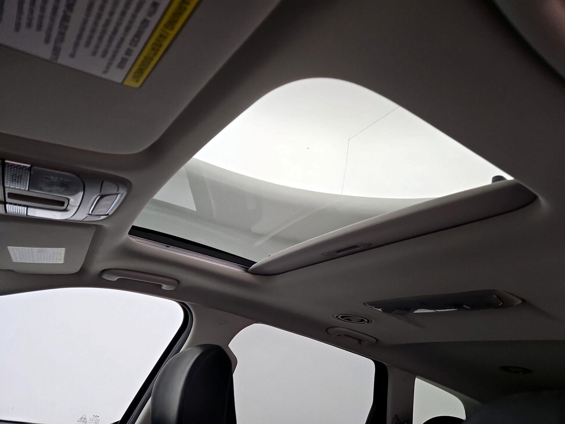 Thumbnail: 2022 Kia Telluride - 20