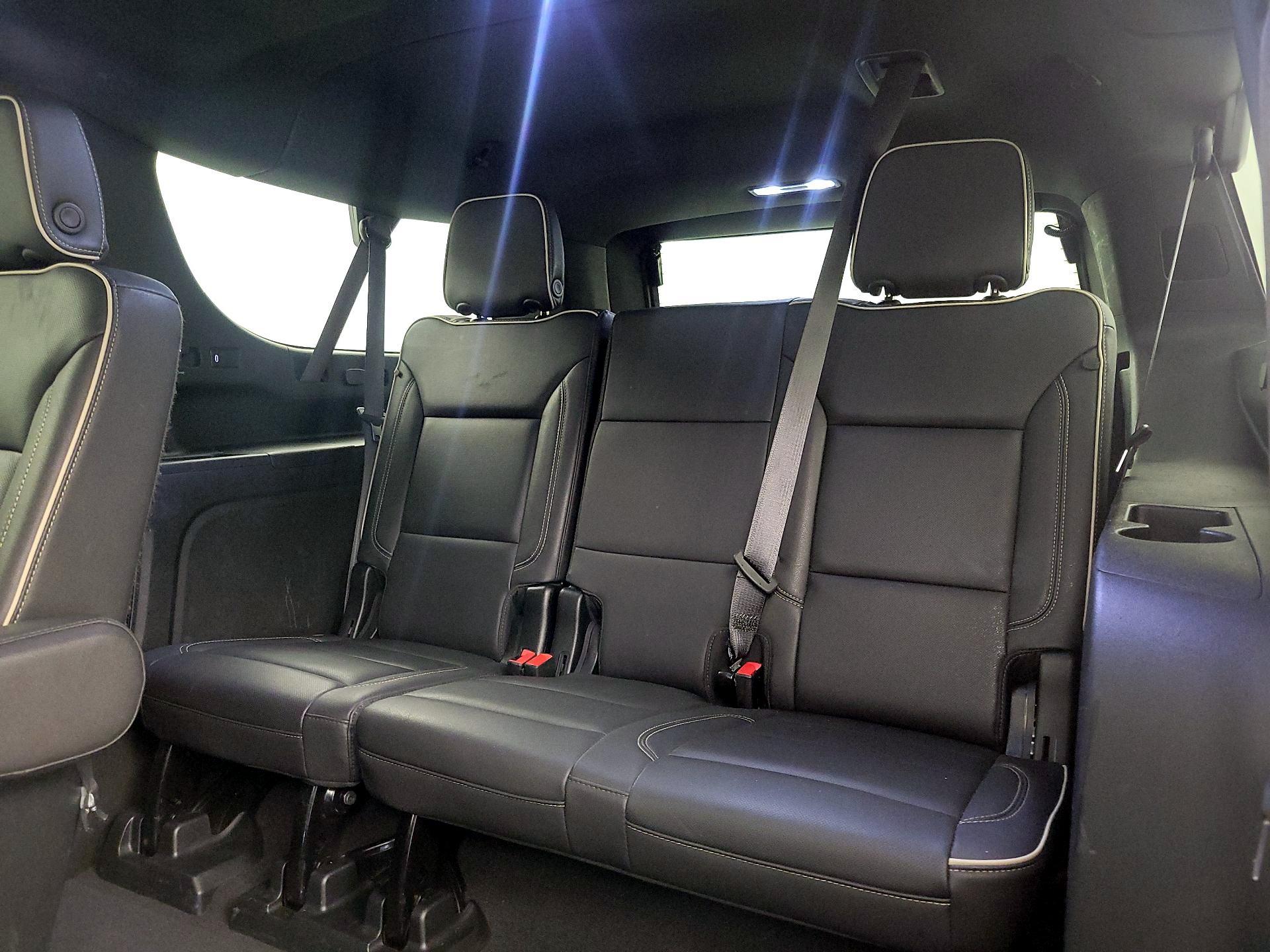 Thumbnail: 2023 Chevrolet Suburban - 18