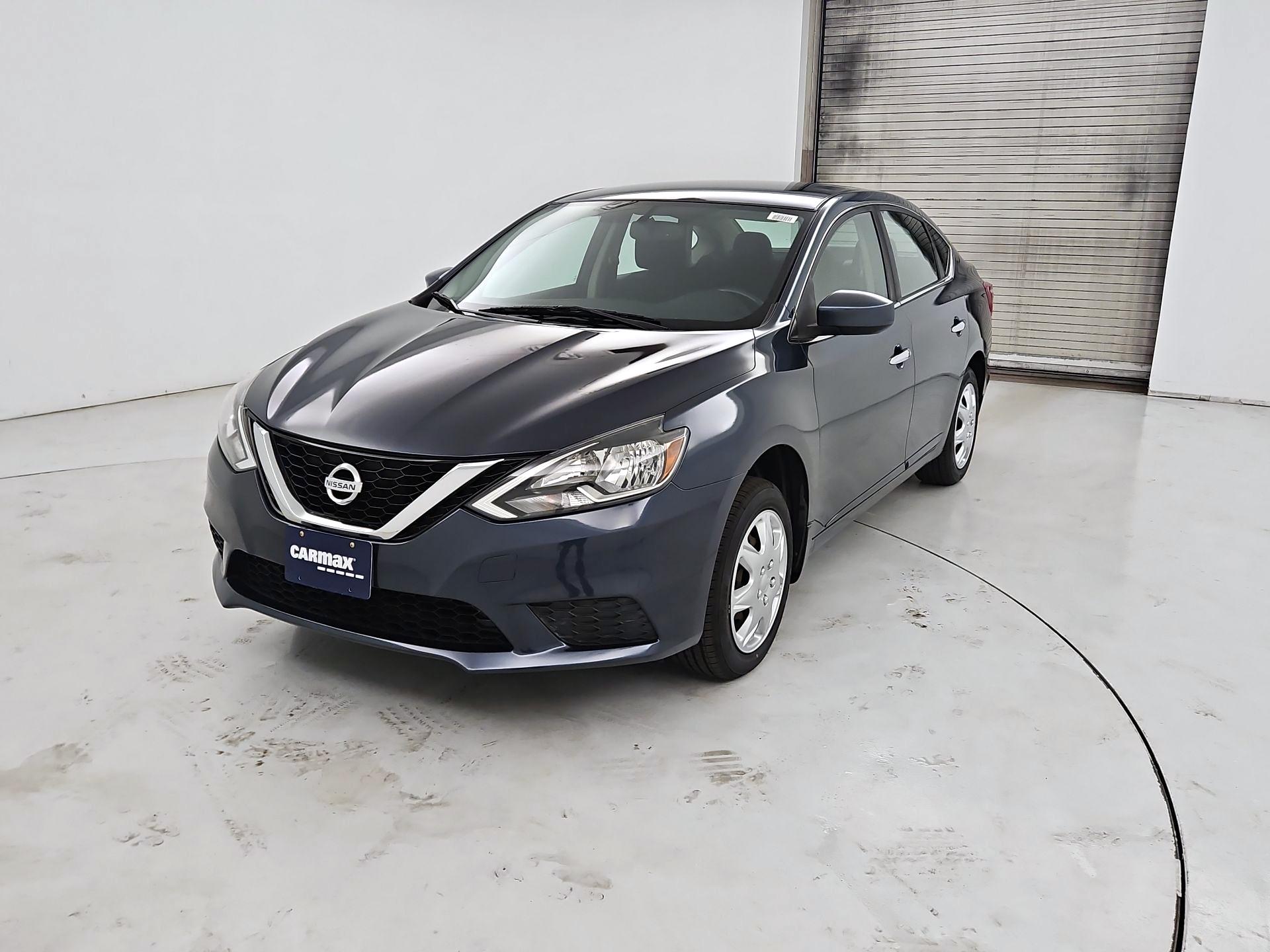 Thumbnail: 2017 Nissan Sentra - 3