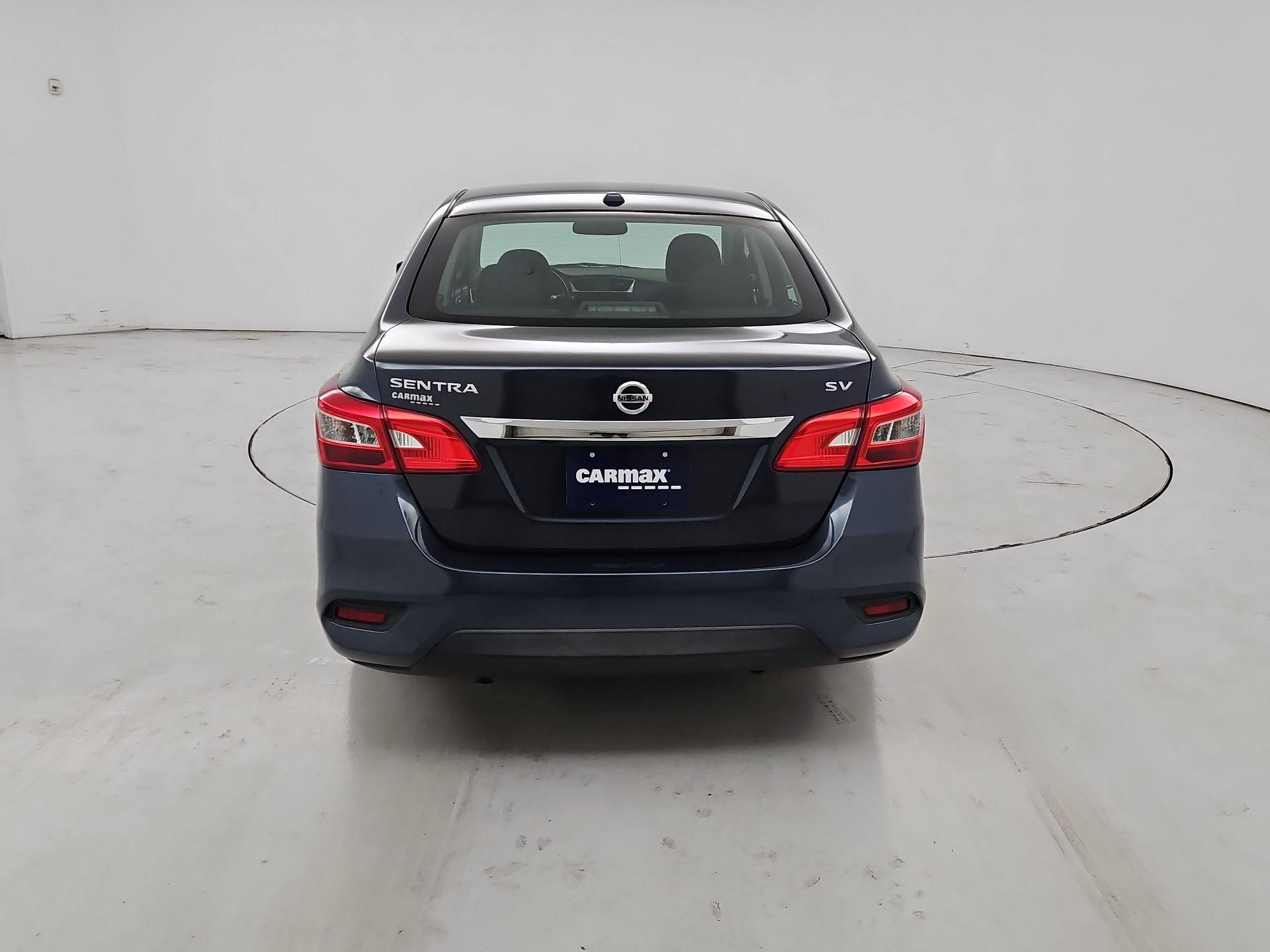 Thumbnail: 2017 Nissan Sentra - 6
