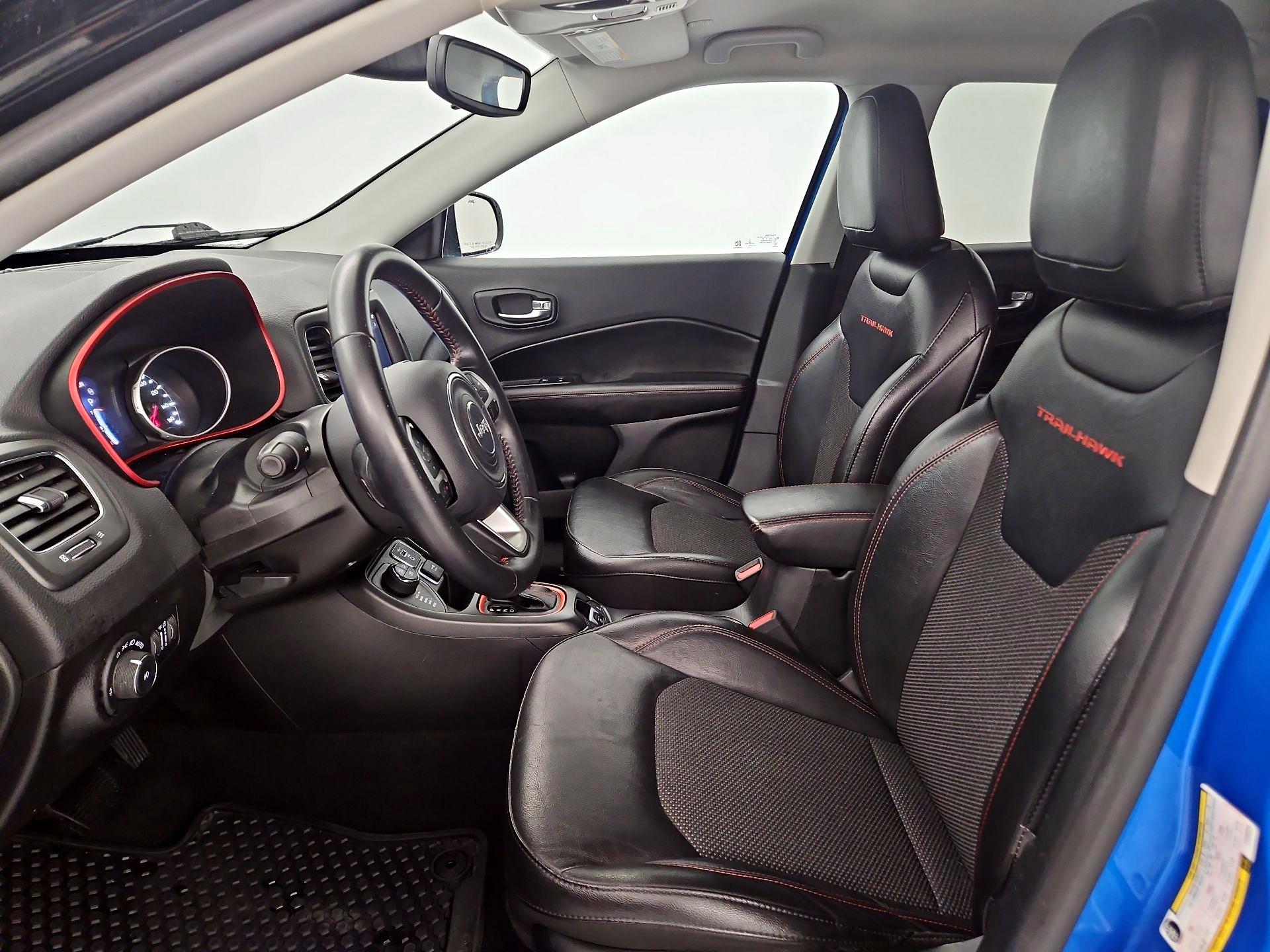 Thumbnail: 2020 Jeep Compass - 11