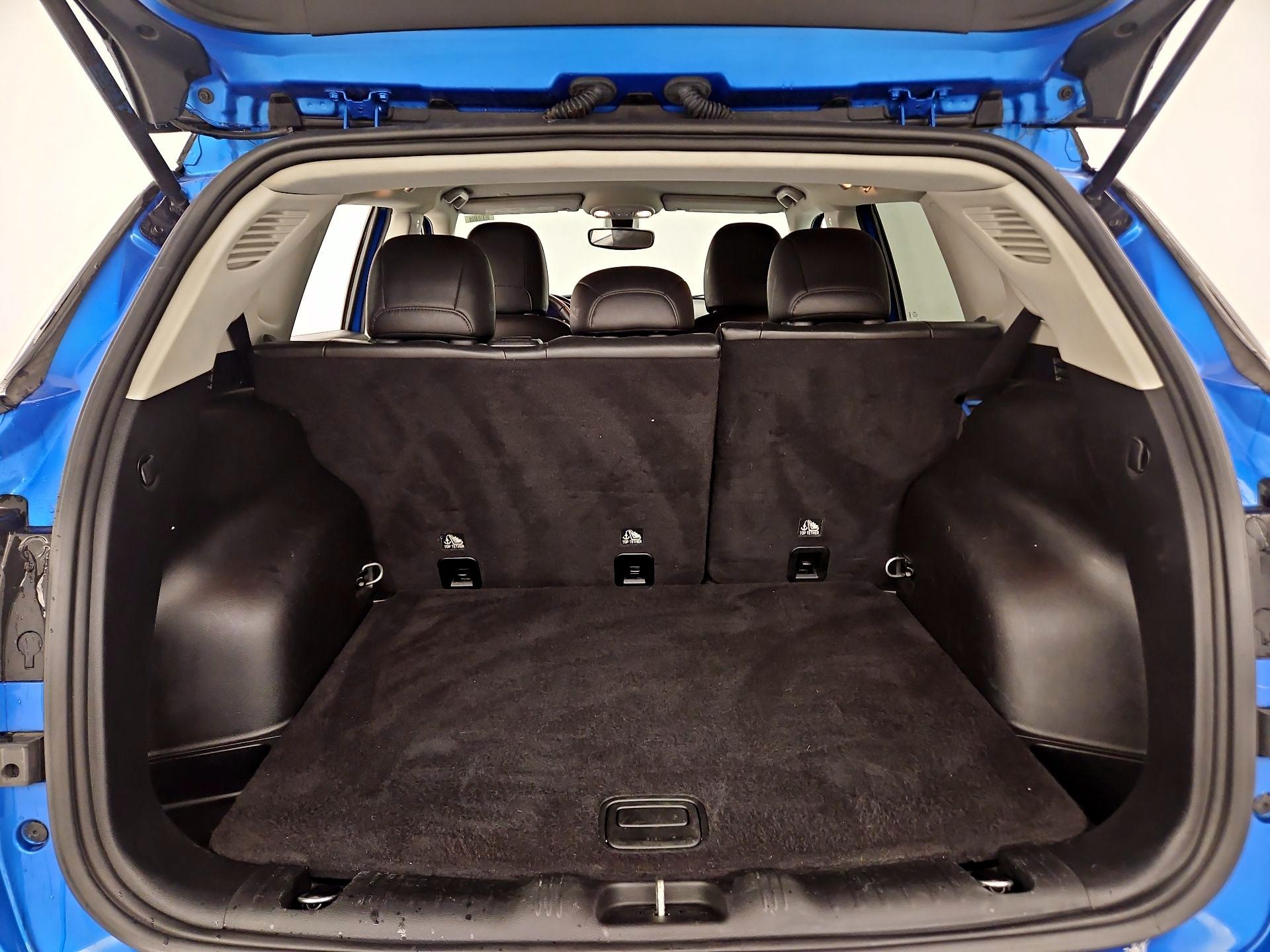 Thumbnail: 2020 Jeep Compass - 20