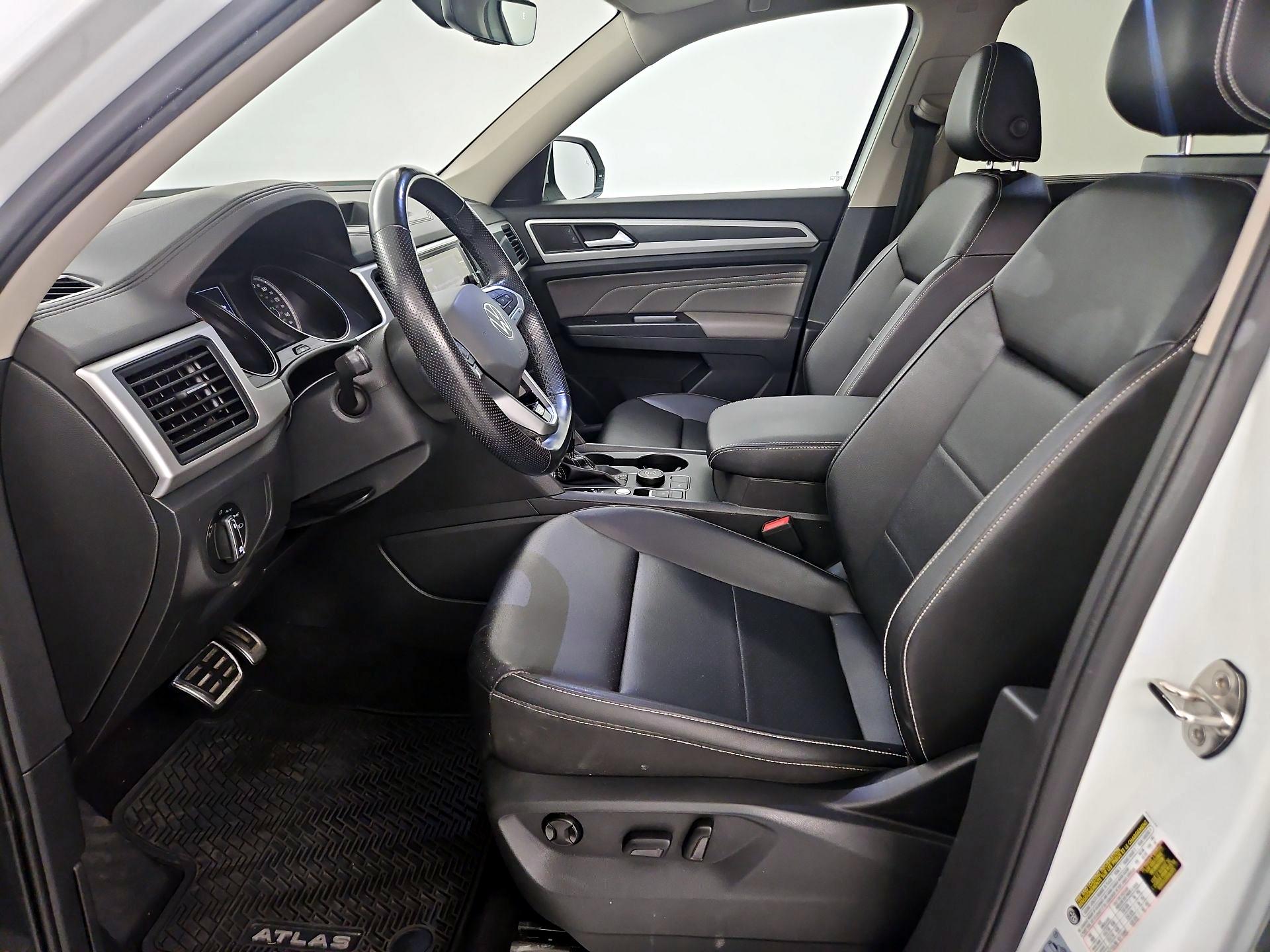 Thumbnail: 2021 Volkswagen Atlas - 9