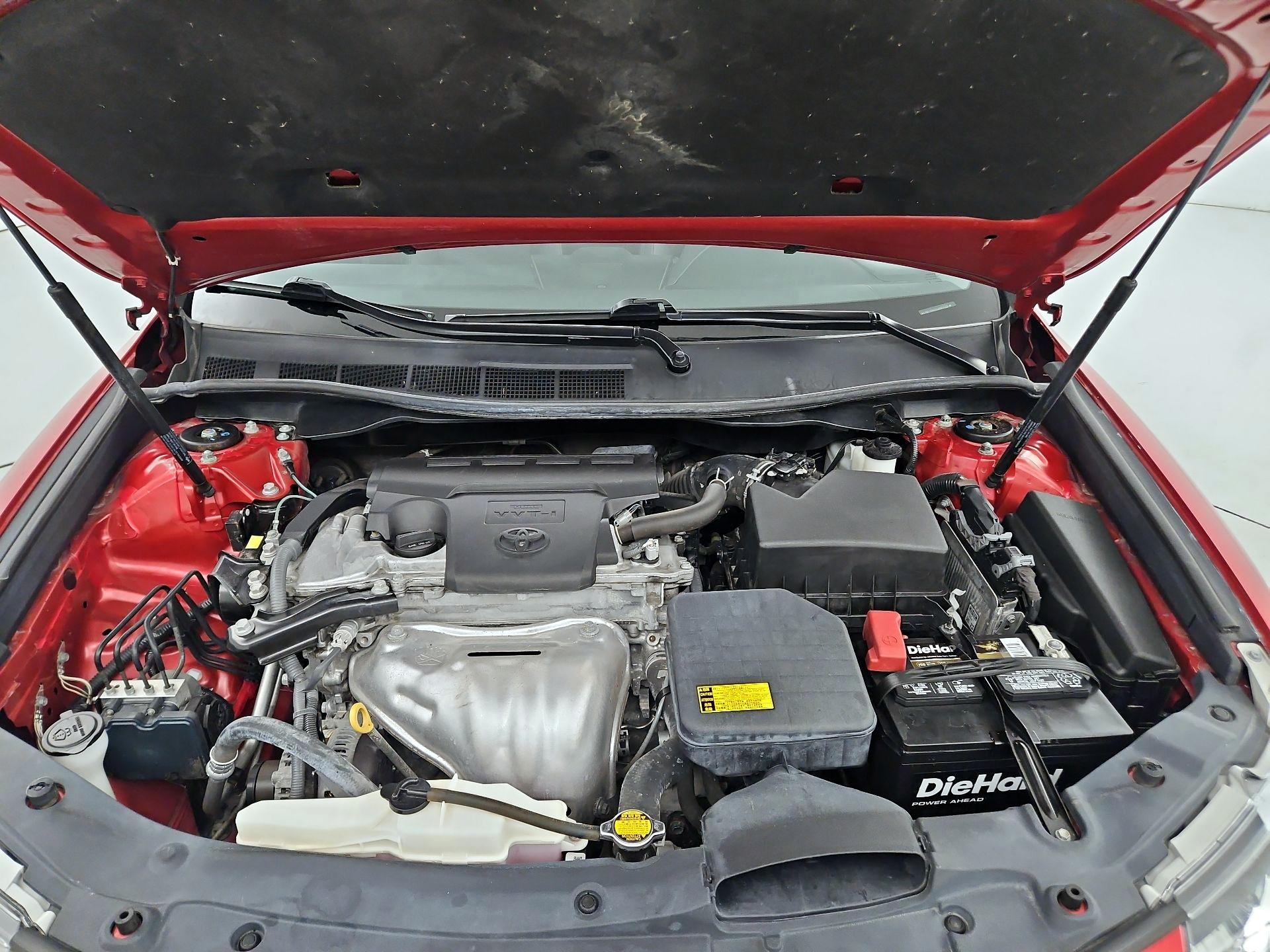 Thumbnail: 2014 Toyota Camry - 19