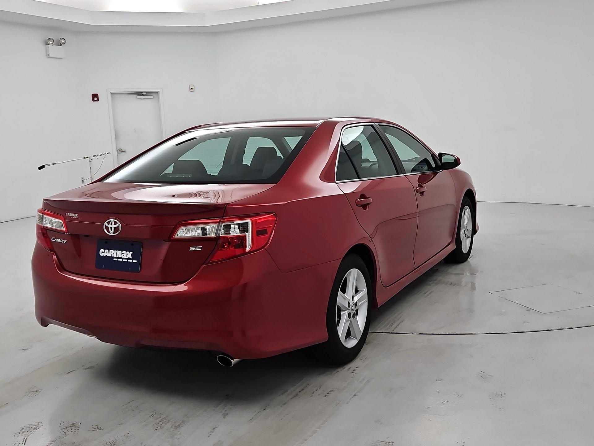 Thumbnail: 2014 Toyota Camry - 5