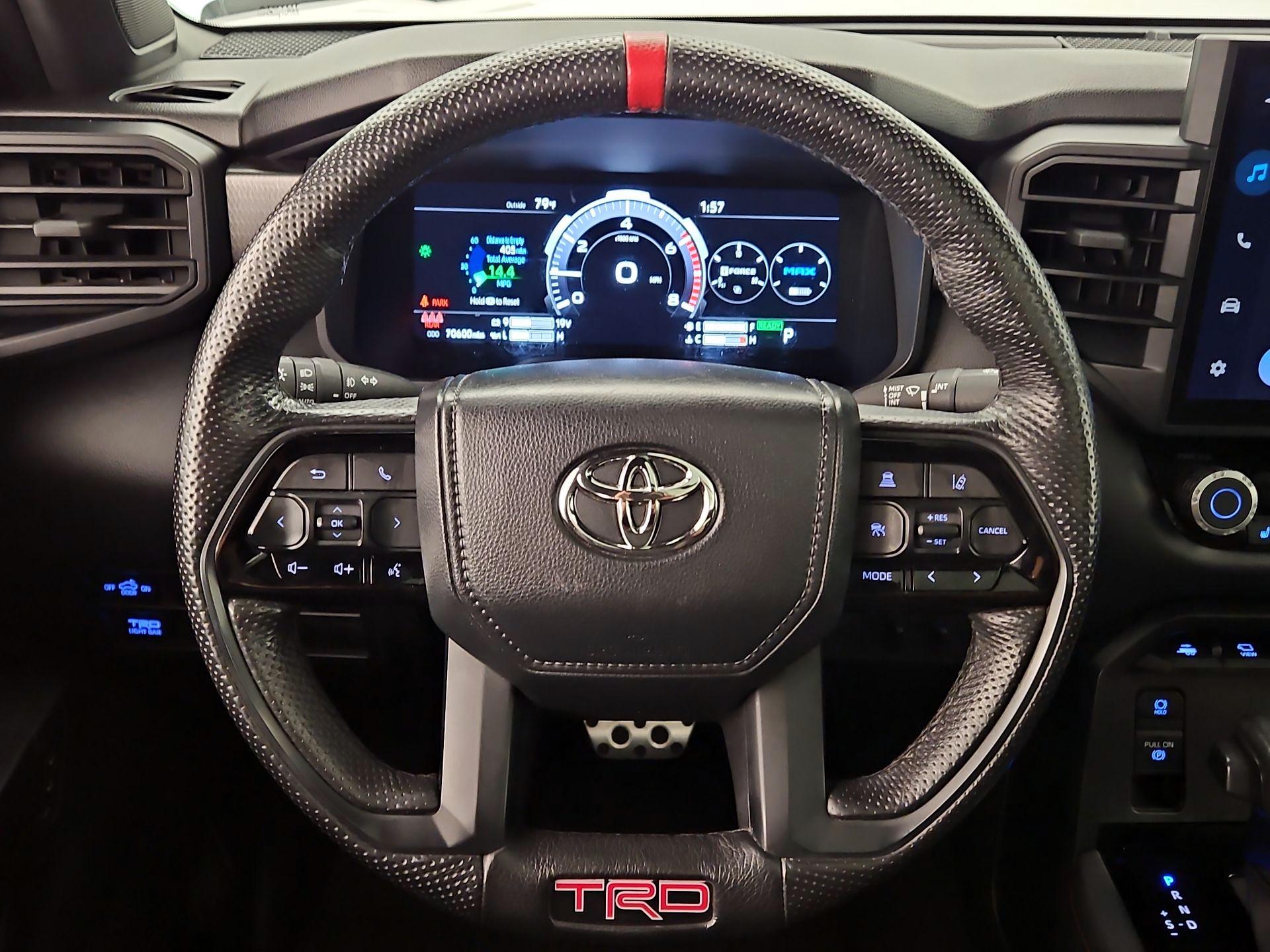 Thumbnail: 2024 Toyota Tundra - 10