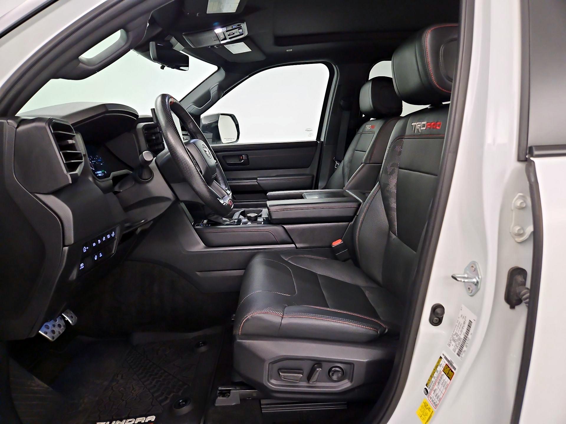 Thumbnail: 2024 Toyota Tundra - 11