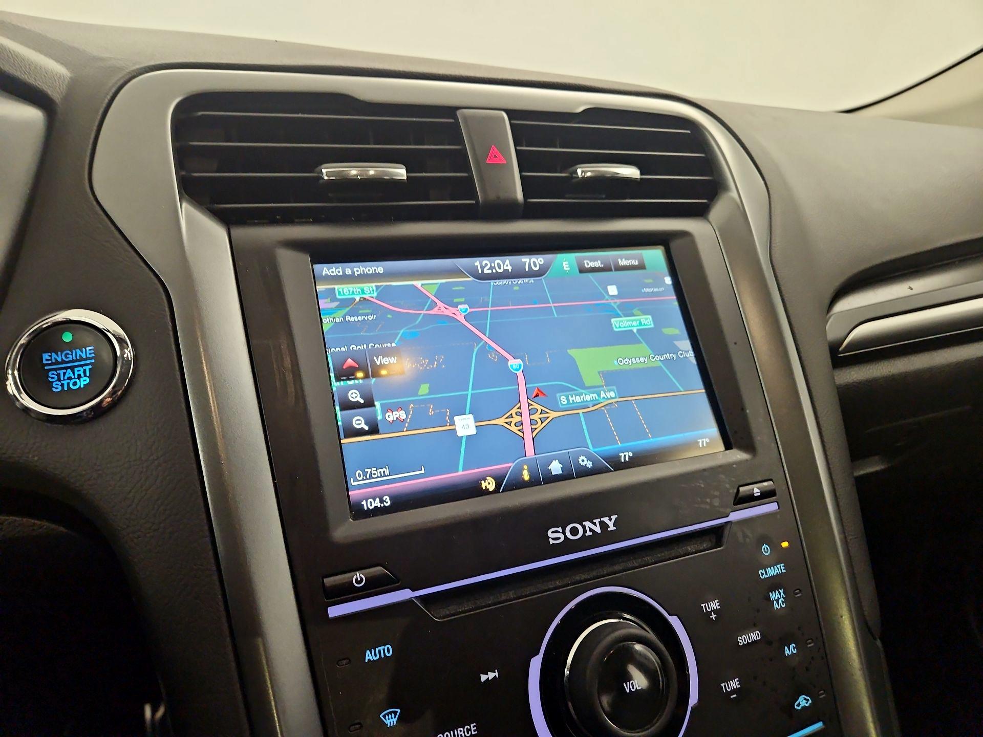 Thumbnail: 2015 Ford Fusion - 11