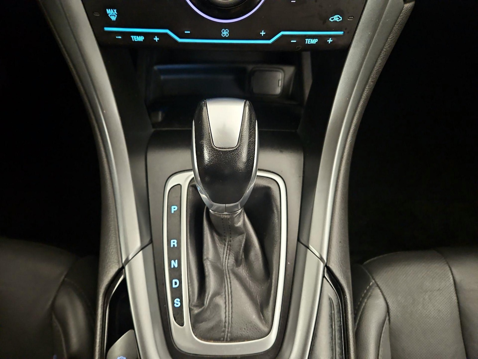 2015 Ford Fusion Titanium - Photo 16
