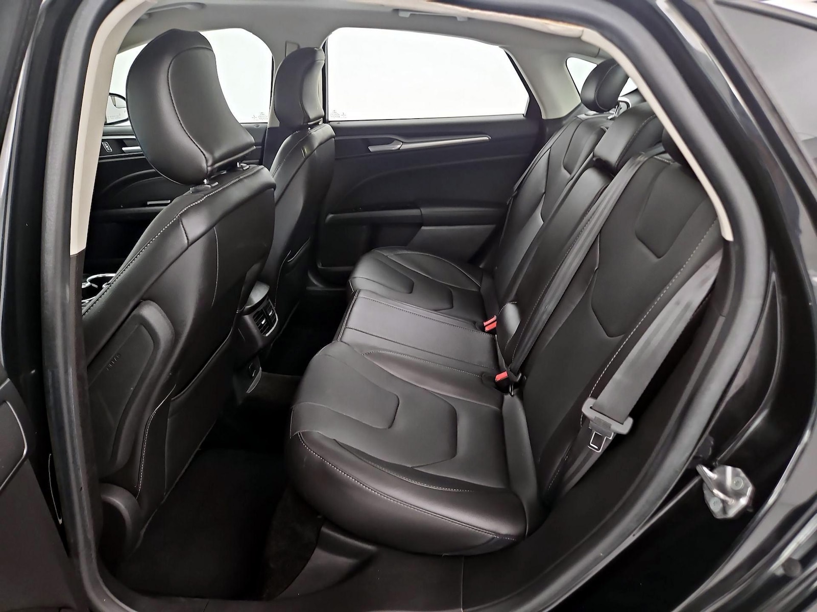 2015 Ford Fusion Titanium - Photo 19