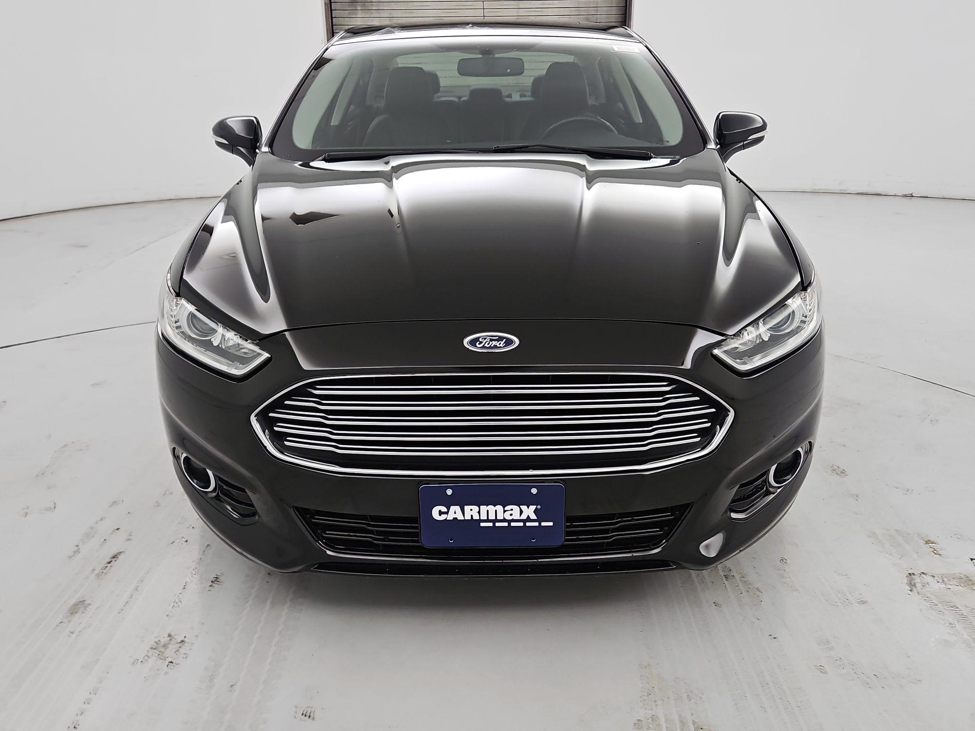 Thumbnail: 2015 Ford Fusion - 2