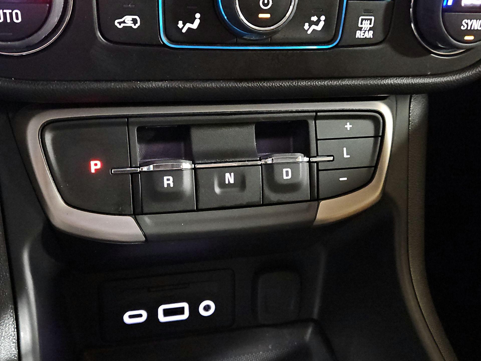 Thumbnail: 2023 GMC Terrain - 18