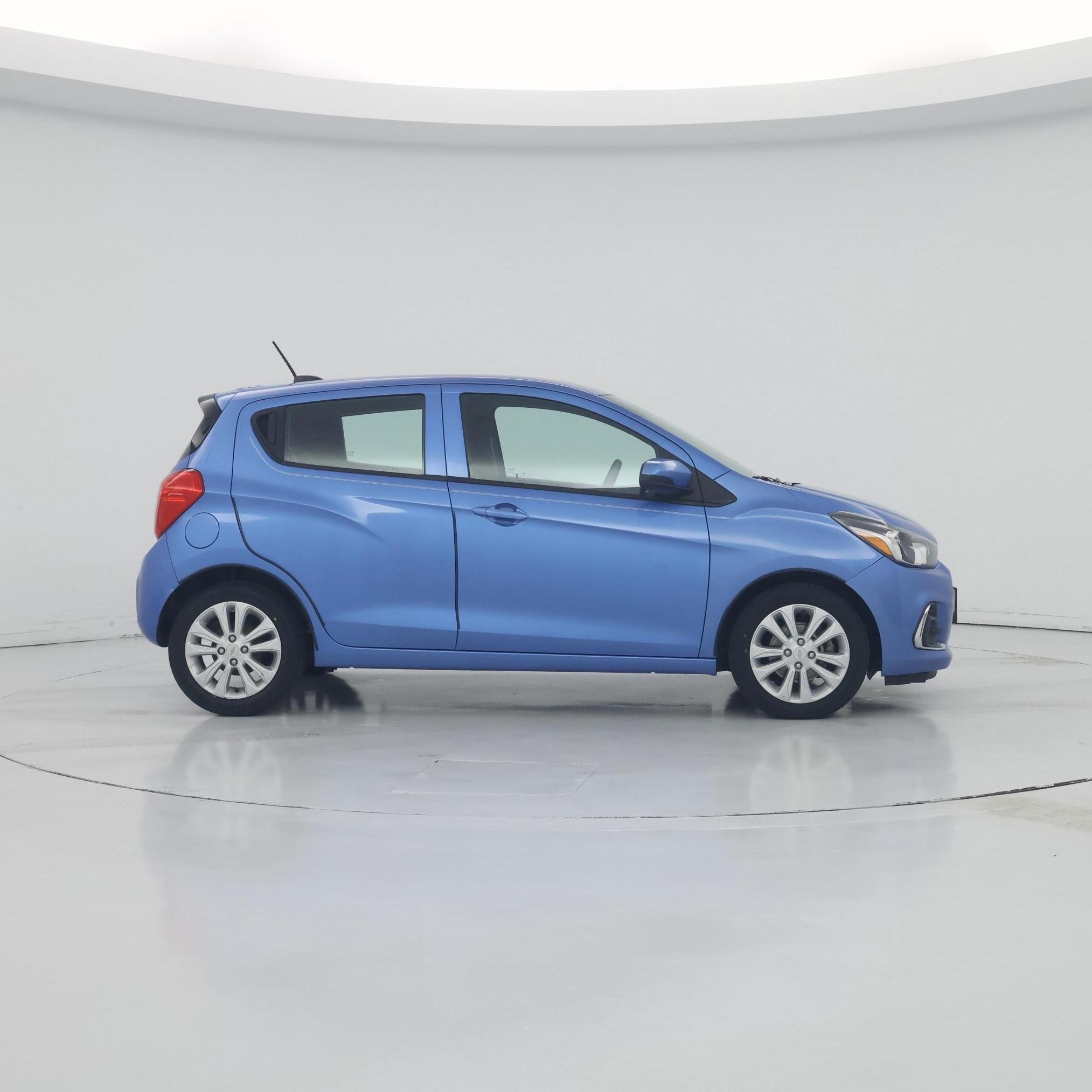 Thumbnail: 2017 Chevrolet Spark - 7