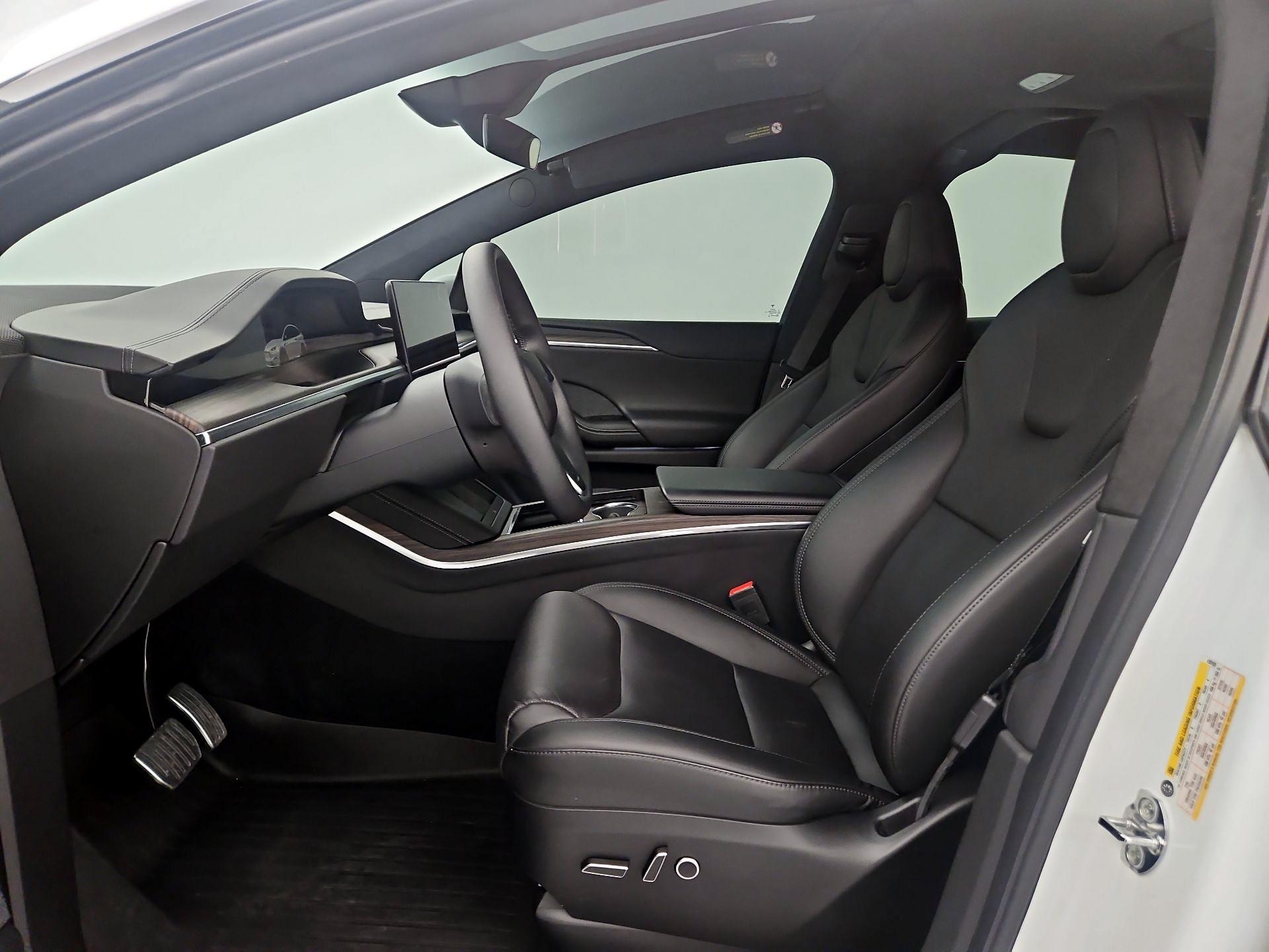 Thumbnail: 2024 Tesla Model X - 11