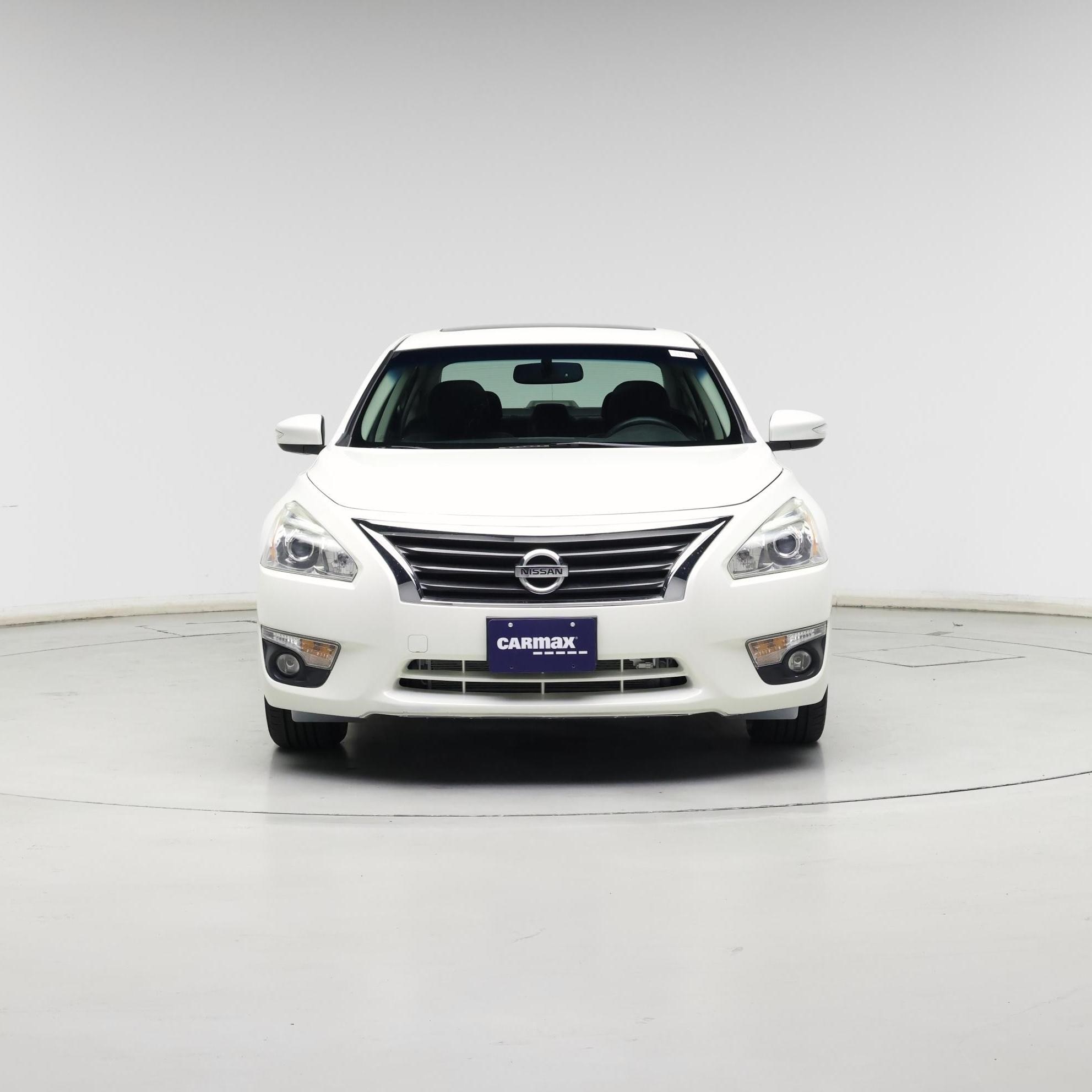 Thumbnail: 2015 Nissan Altima - 5