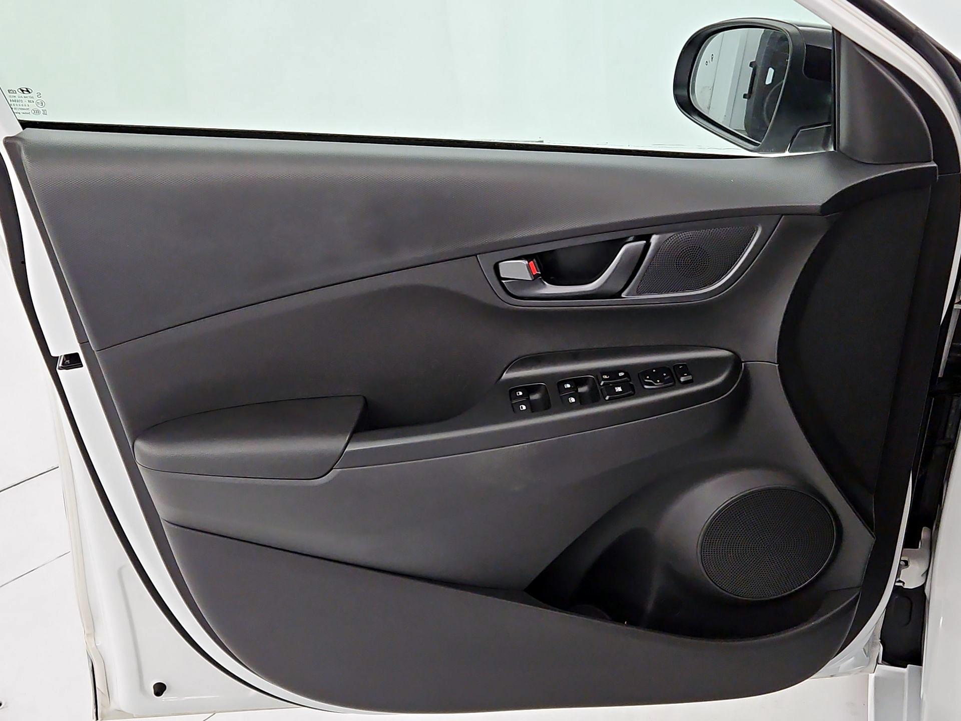 Thumbnail: 2023 Hyundai Kona - 12