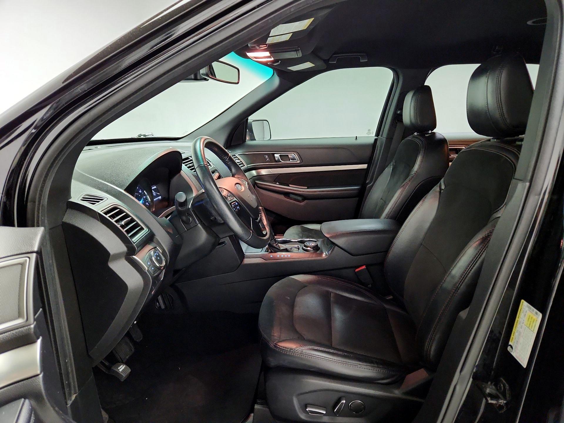 Thumbnail: 2018 Ford Explorer - 11