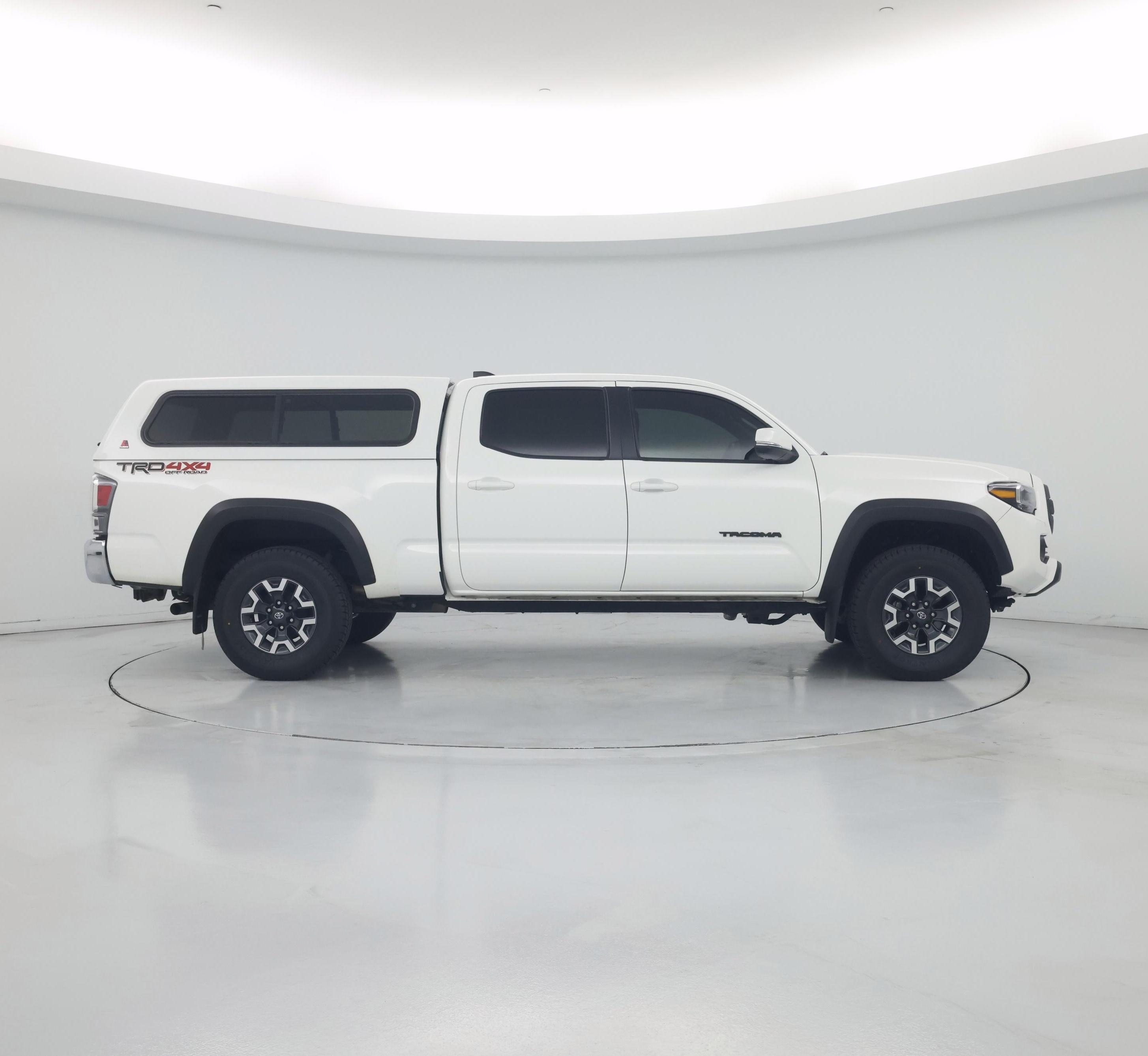 Thumbnail: 2023 Toyota Tacoma - 7