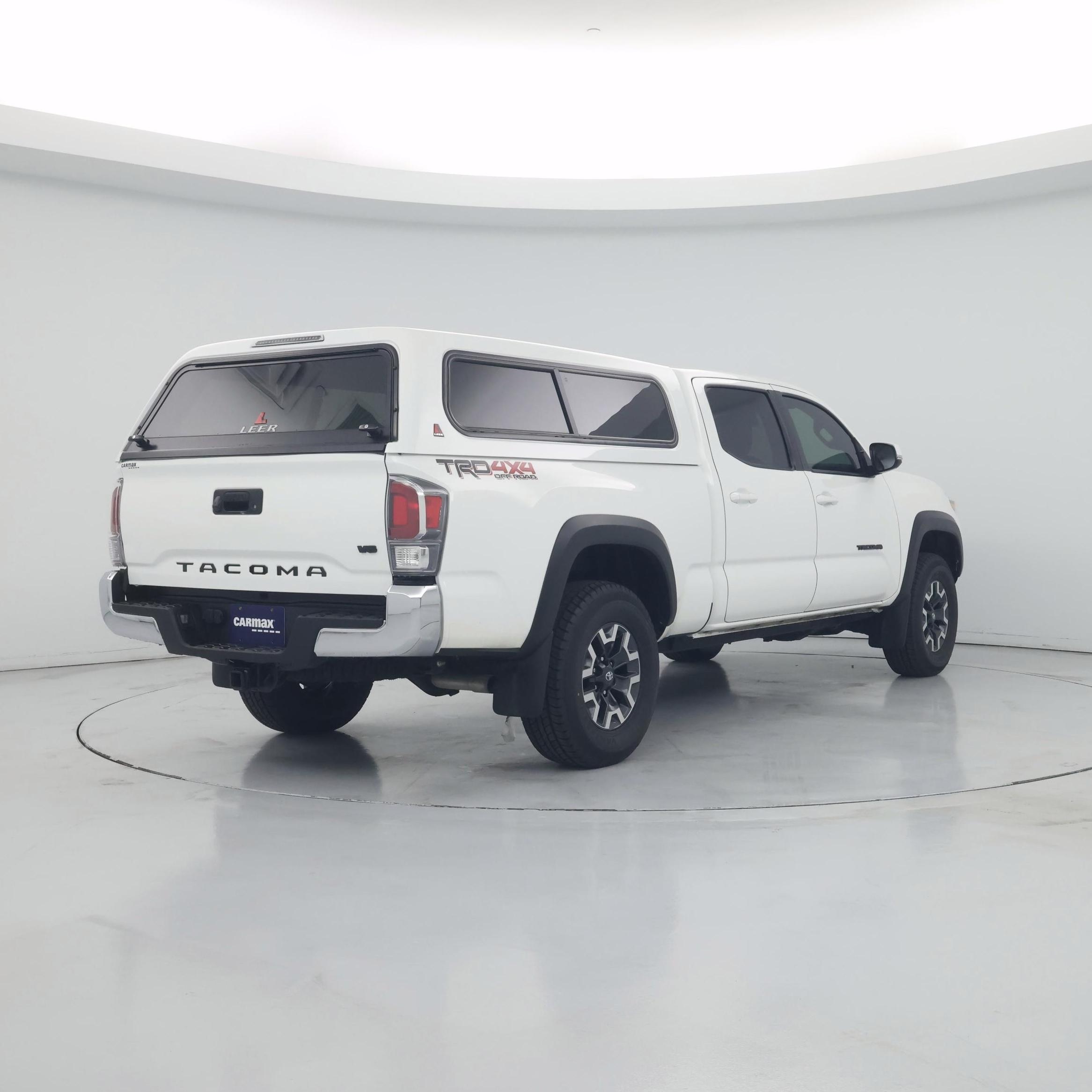 Thumbnail: 2023 Toyota Tacoma - 8