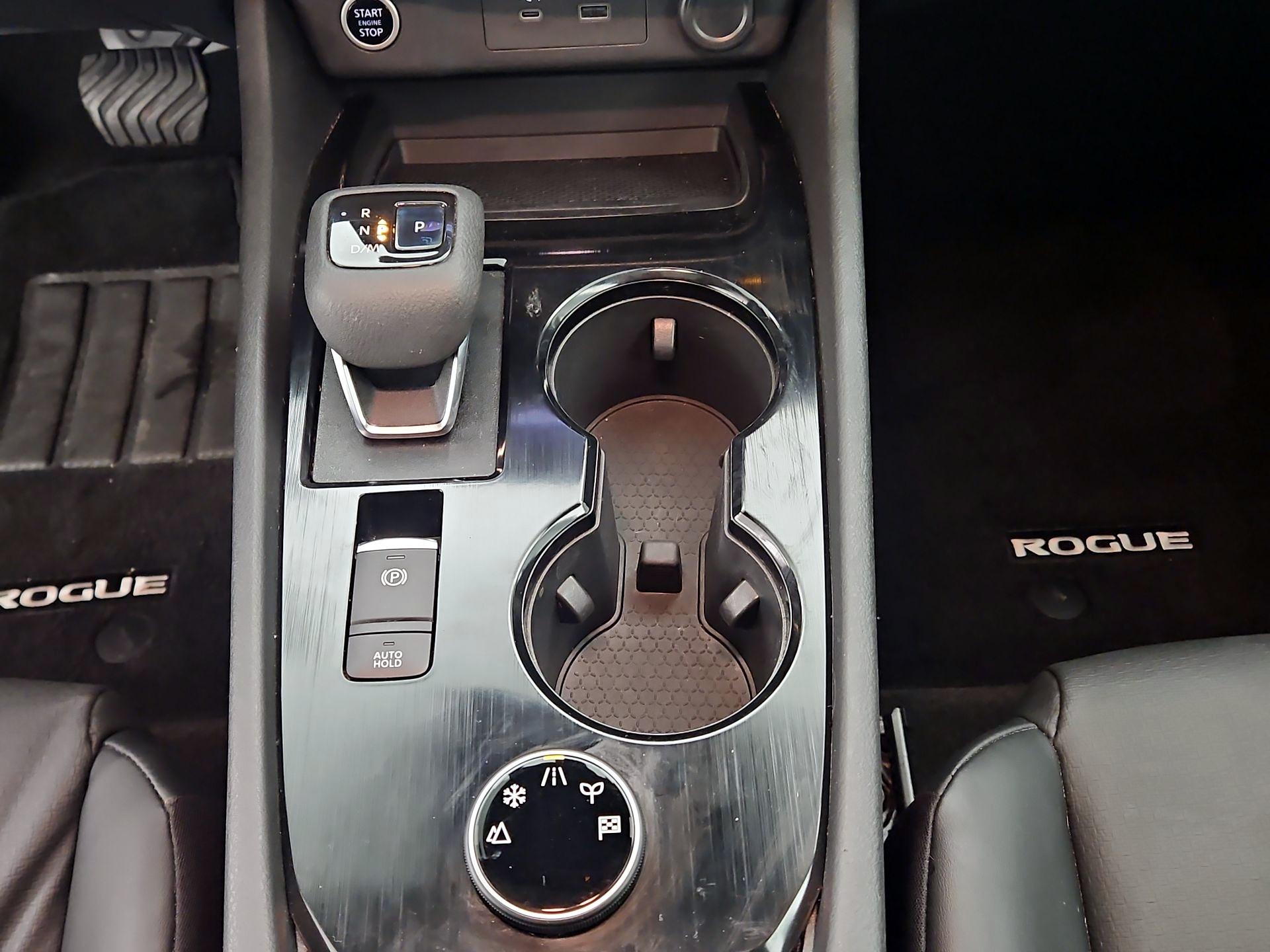 Thumbnail: 2021 Nissan Rogue - 17
