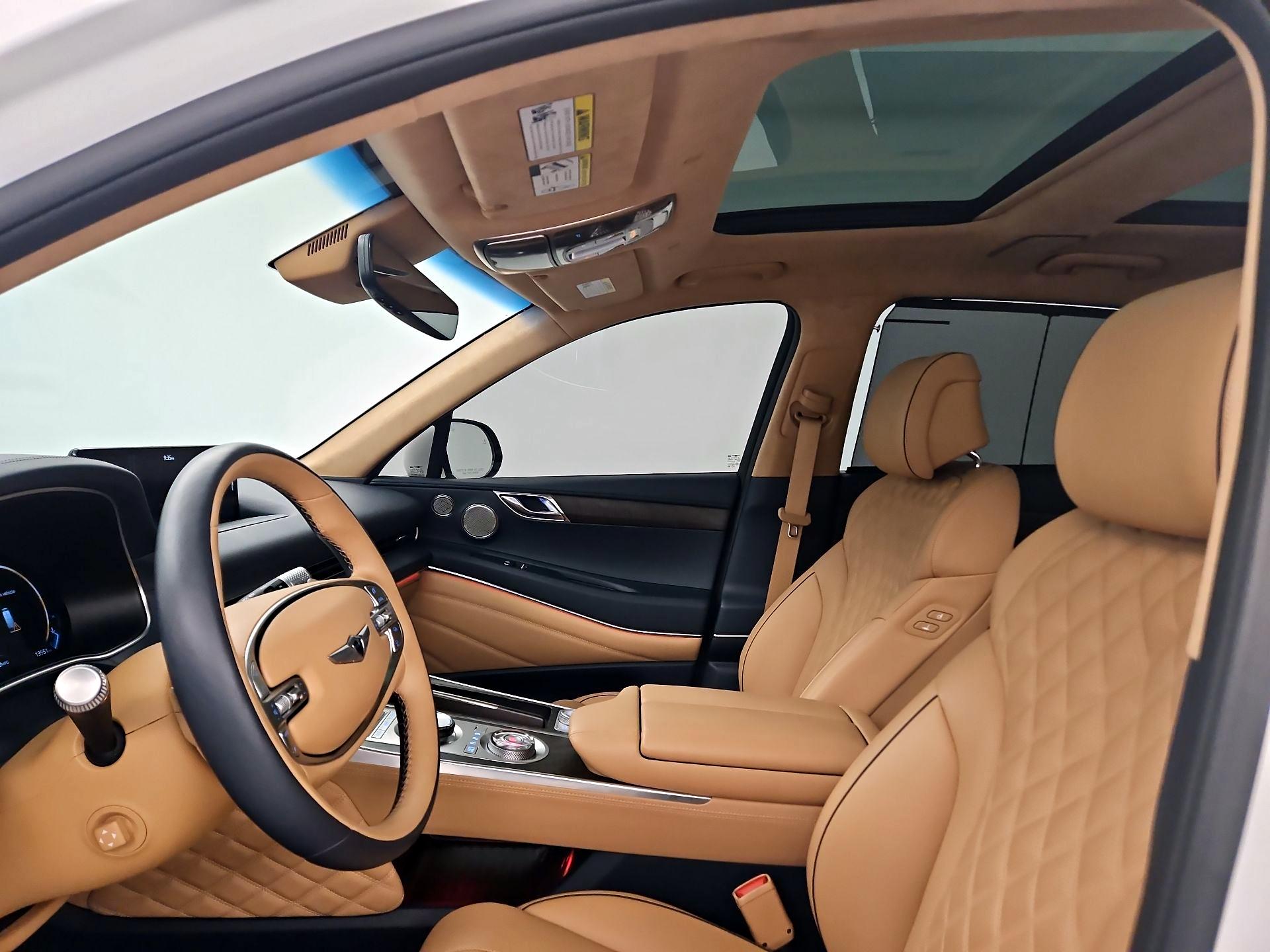 Thumbnail: 2024 Genesis GV80 - 20