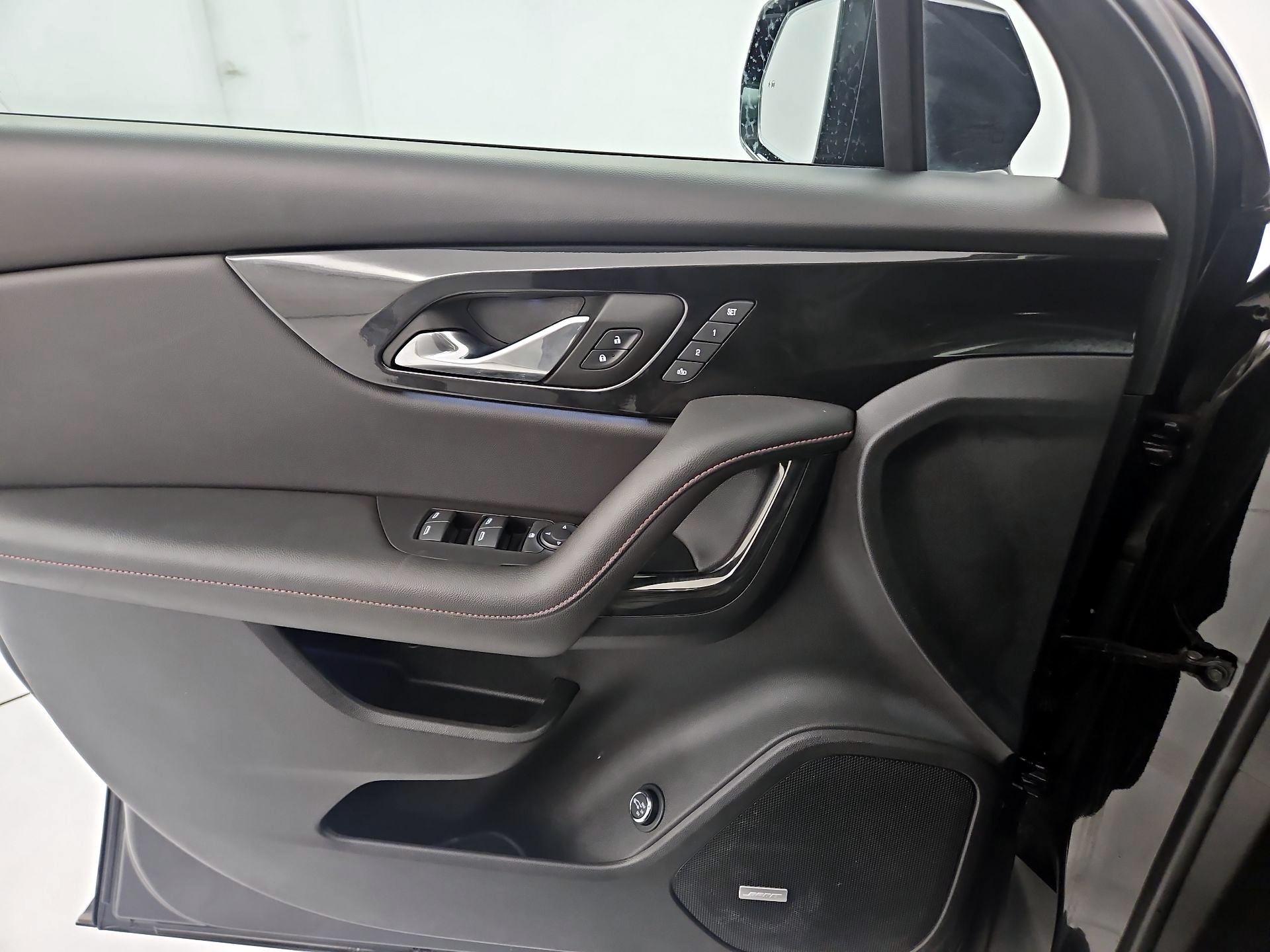 Thumbnail: 2021 Chevrolet Blazer - 12