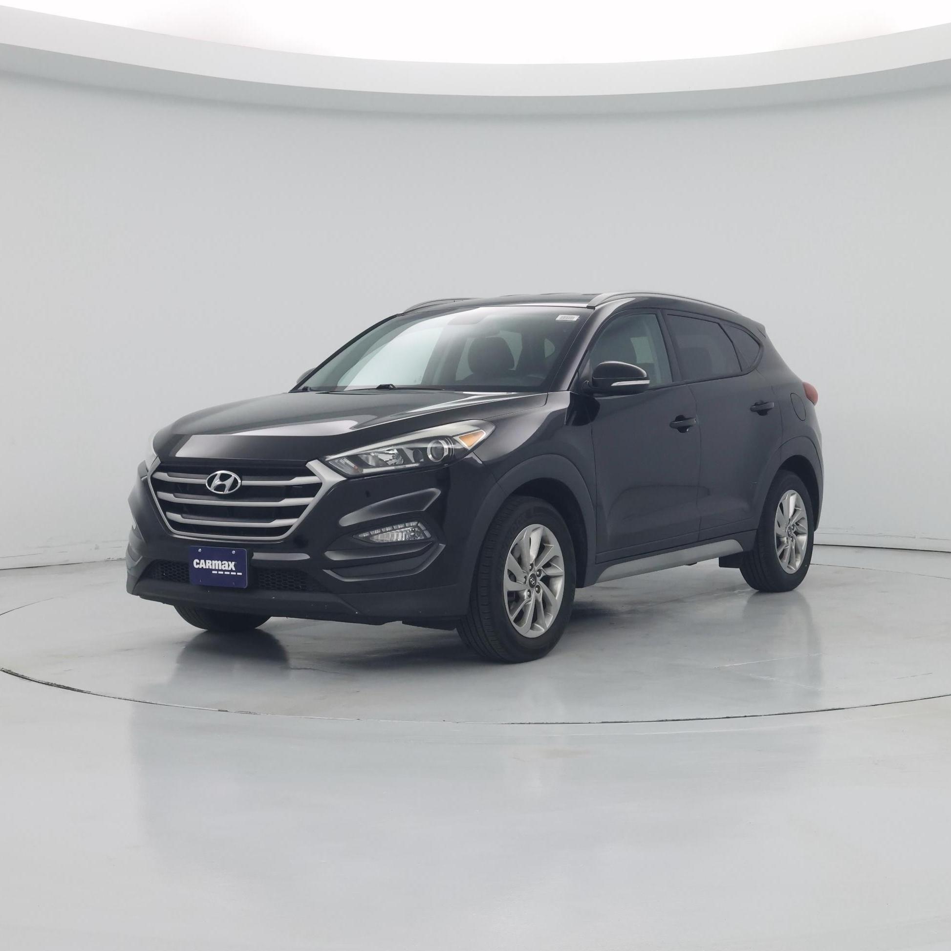 Thumbnail: 2017 Hyundai Tucson - 4