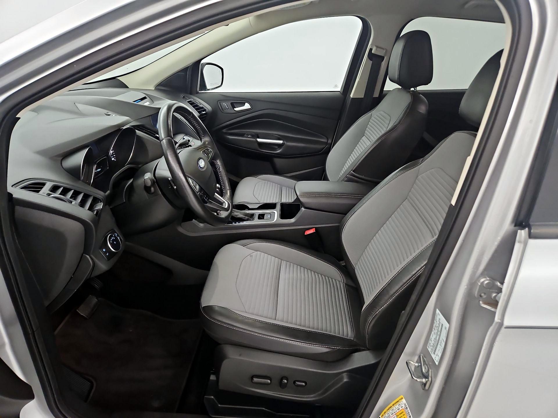 Thumbnail: 2017 Ford Escape - 11
