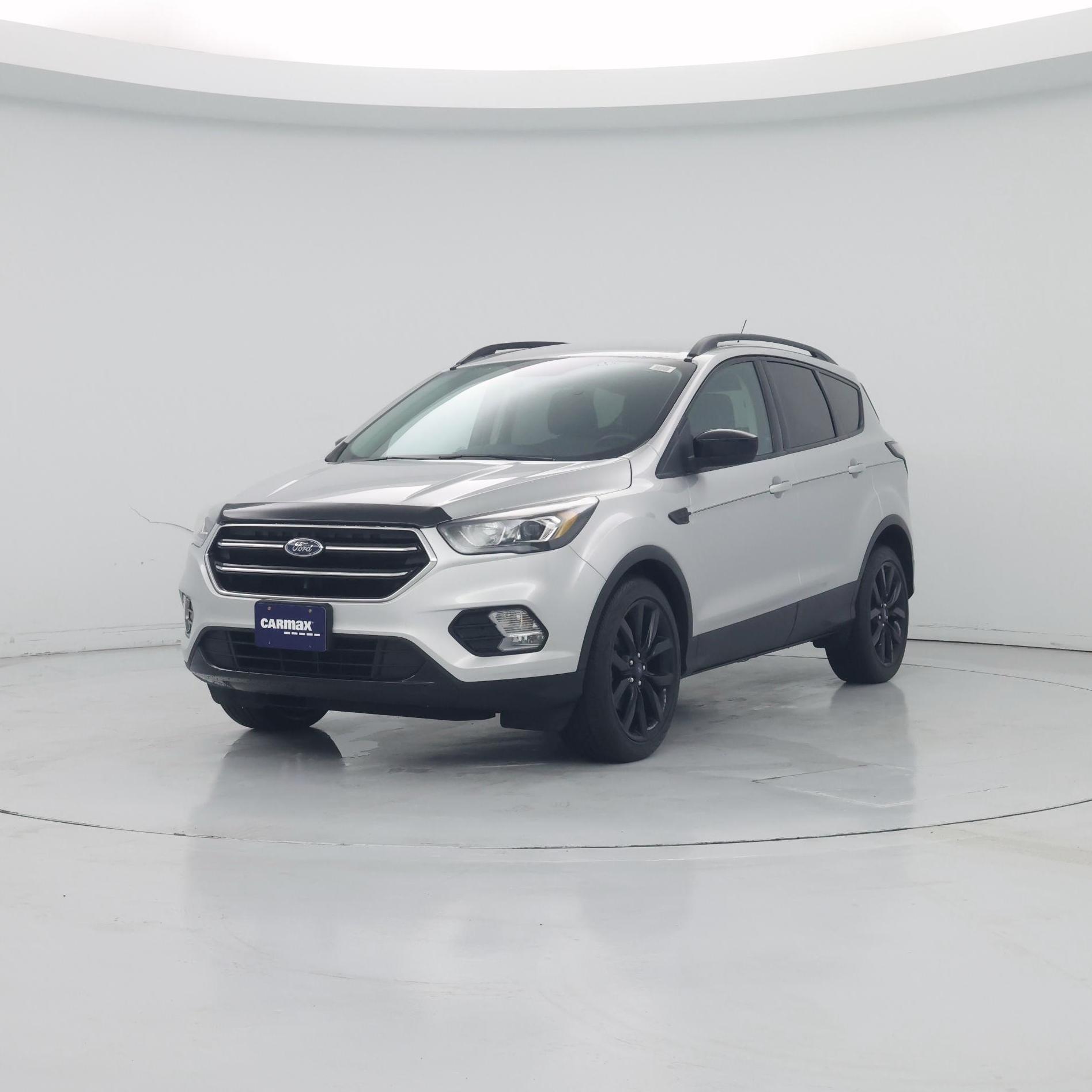 Thumbnail: 2017 Ford Escape - 4
