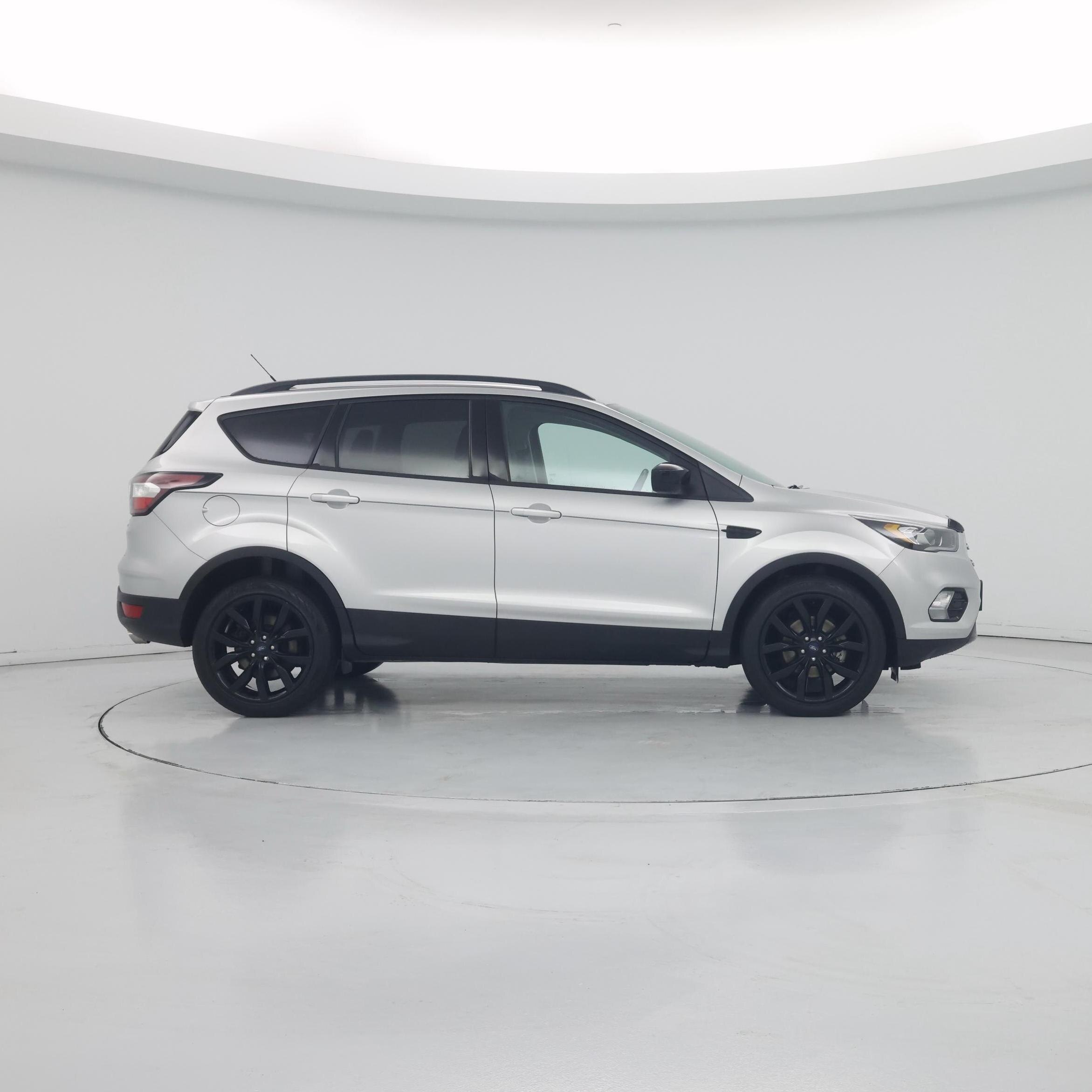 Thumbnail: 2017 Ford Escape - 7