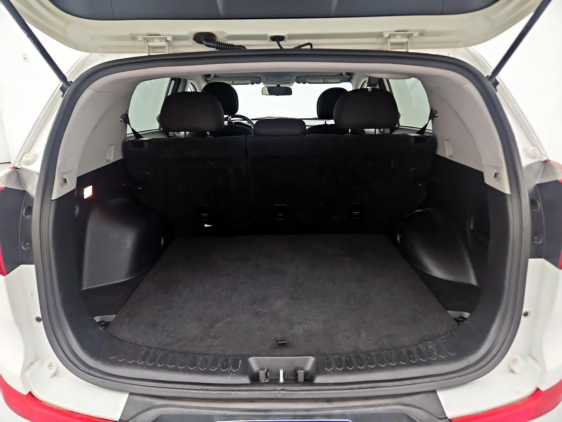Thumbnail: 2016 Kia Sportage - 17