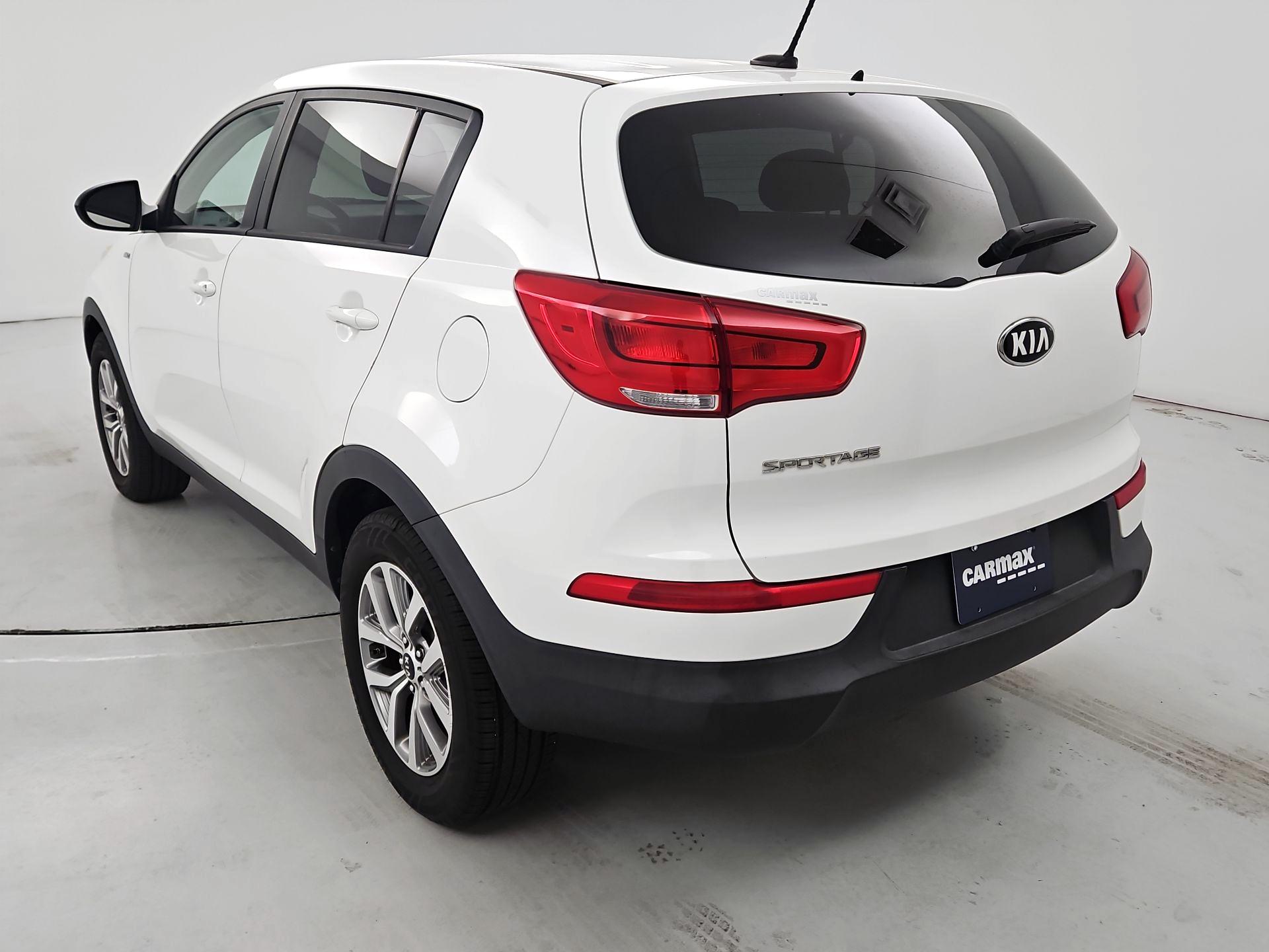 Thumbnail: 2016 Kia Sportage - 7
