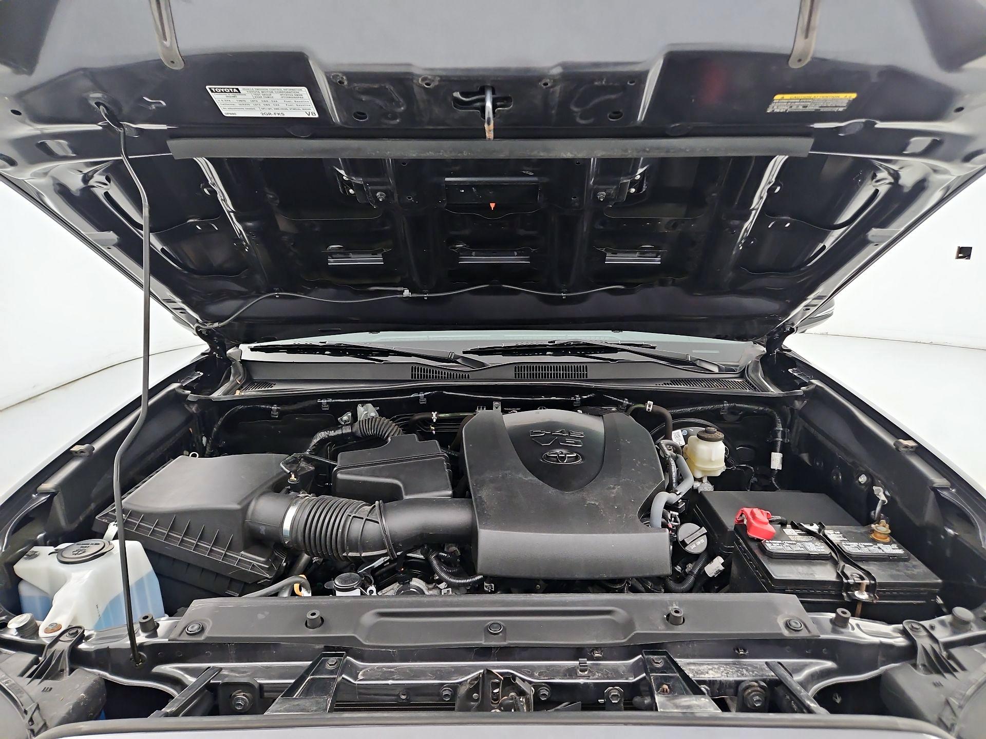 Thumbnail: 2023 Toyota Tacoma - 20