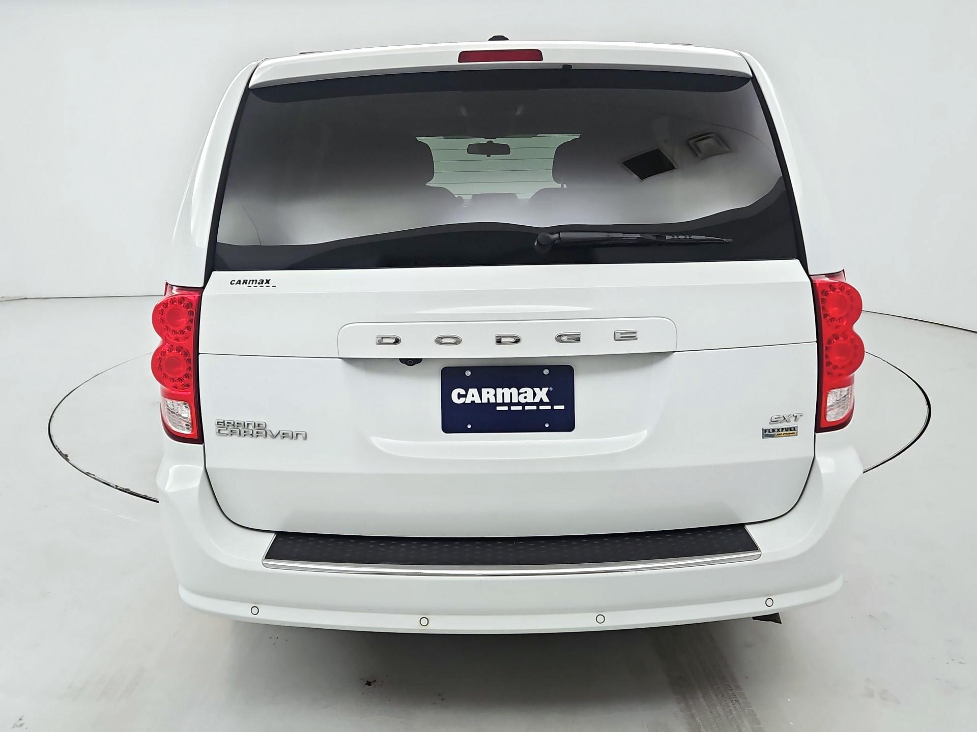 Thumbnail: 2016 Dodge Grand Caravan - 6