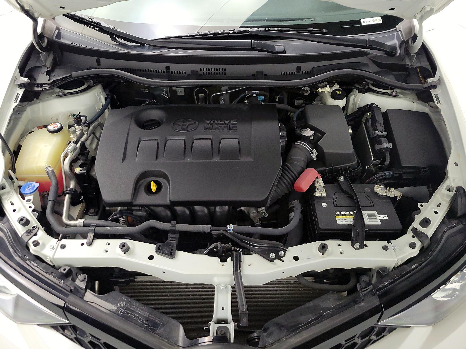 Thumbnail: 2017 Toyota Corolla iM - 18