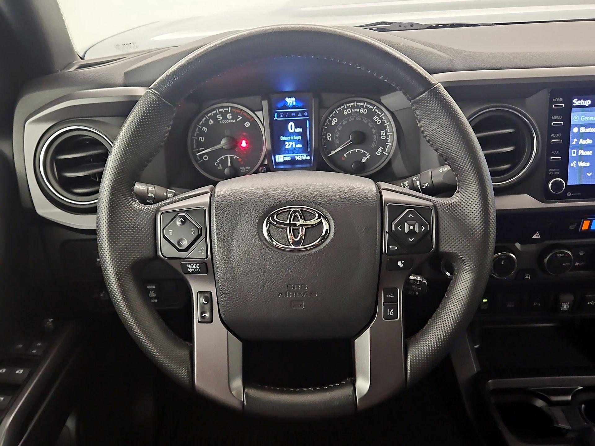 Thumbnail: 2023 Toyota Tacoma - 10