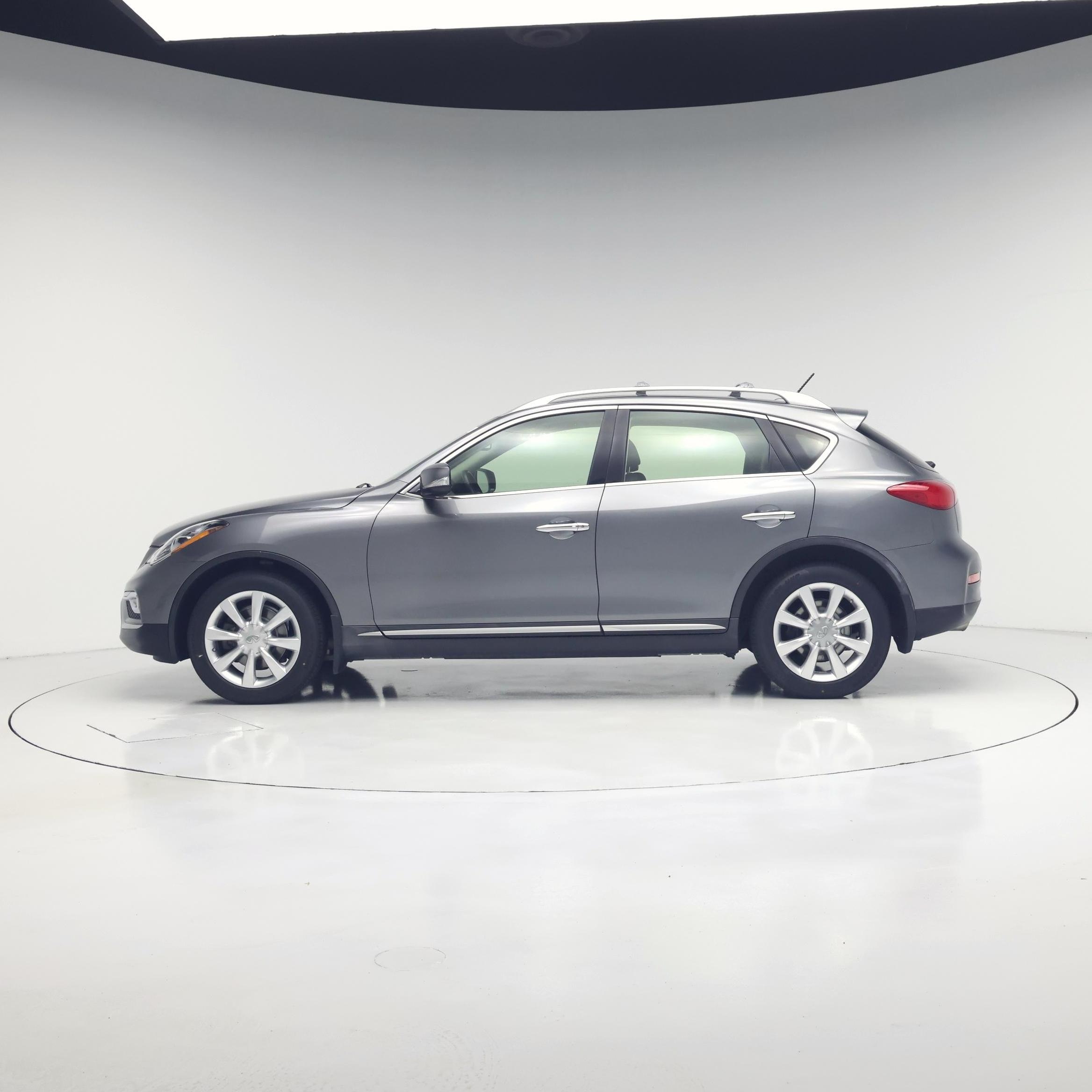 Thumbnail: 2017 INFINITI QX50 - 3
