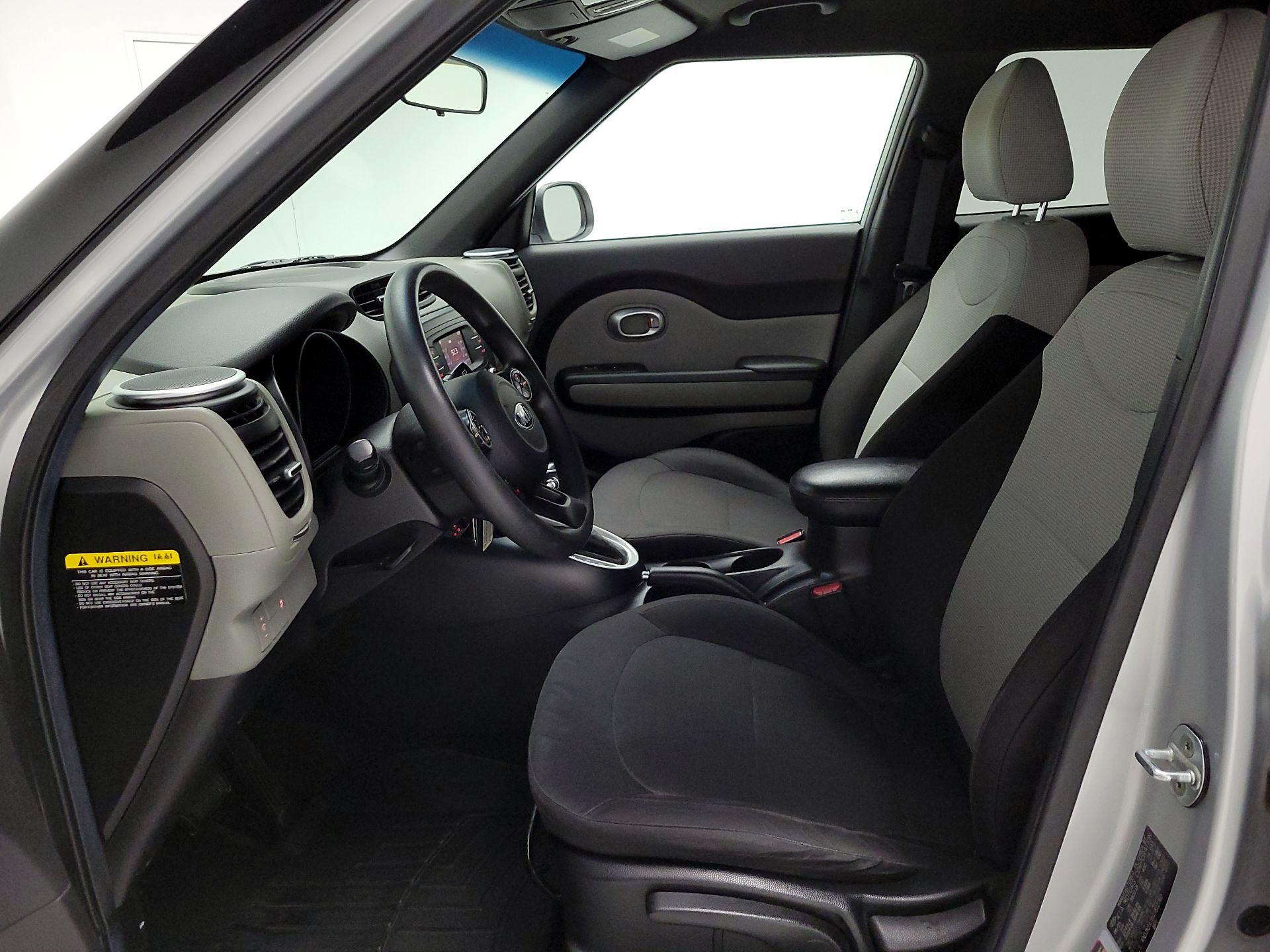 Thumbnail: 2016 Kia Soul - 11