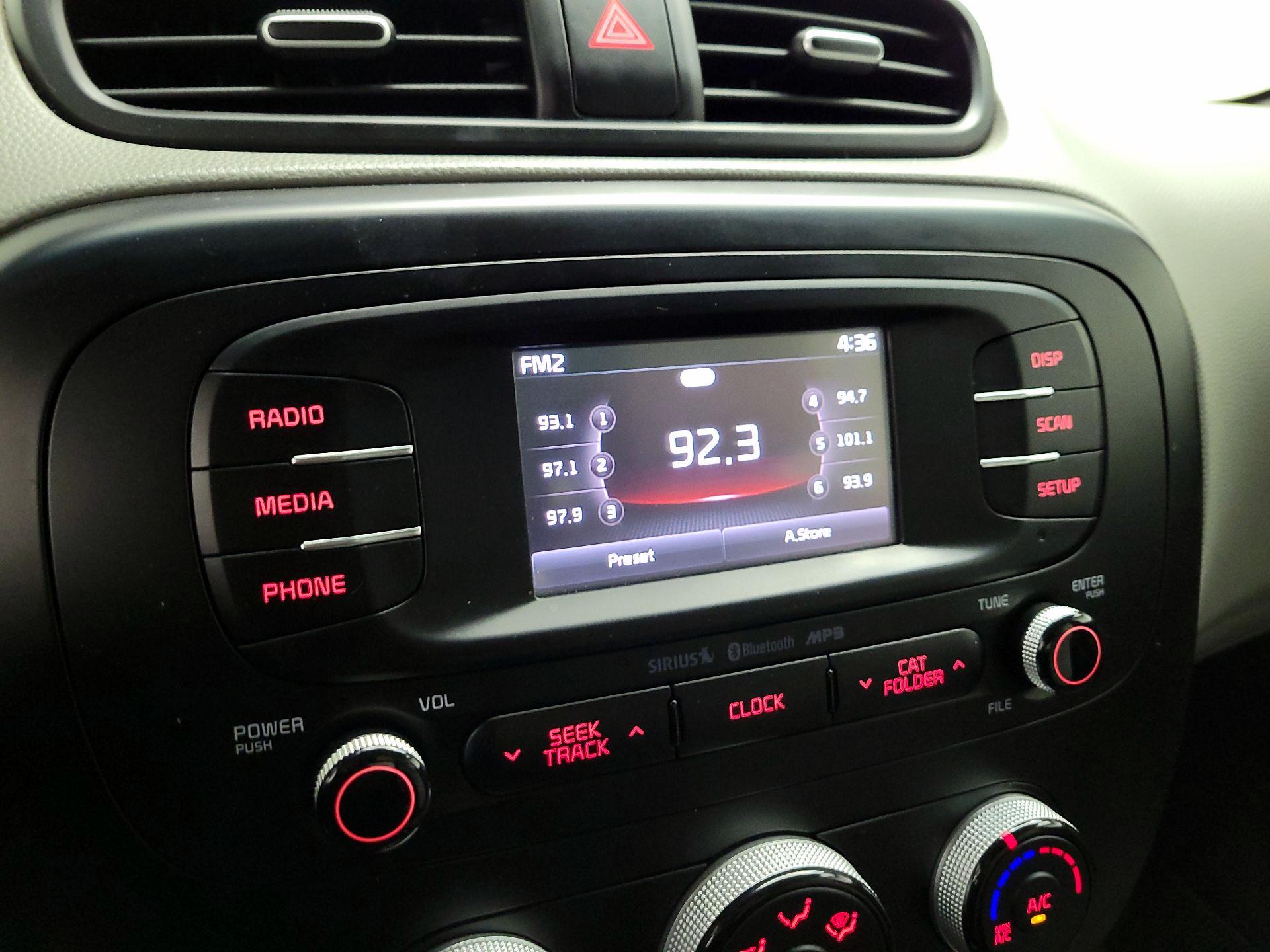 Thumbnail: 2016 Kia Soul - 14