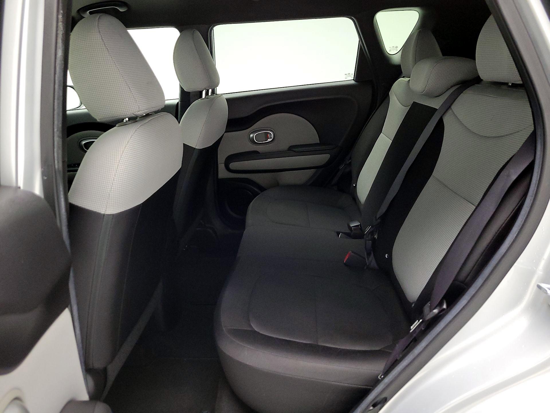 Thumbnail: 2016 Kia Soul - 18