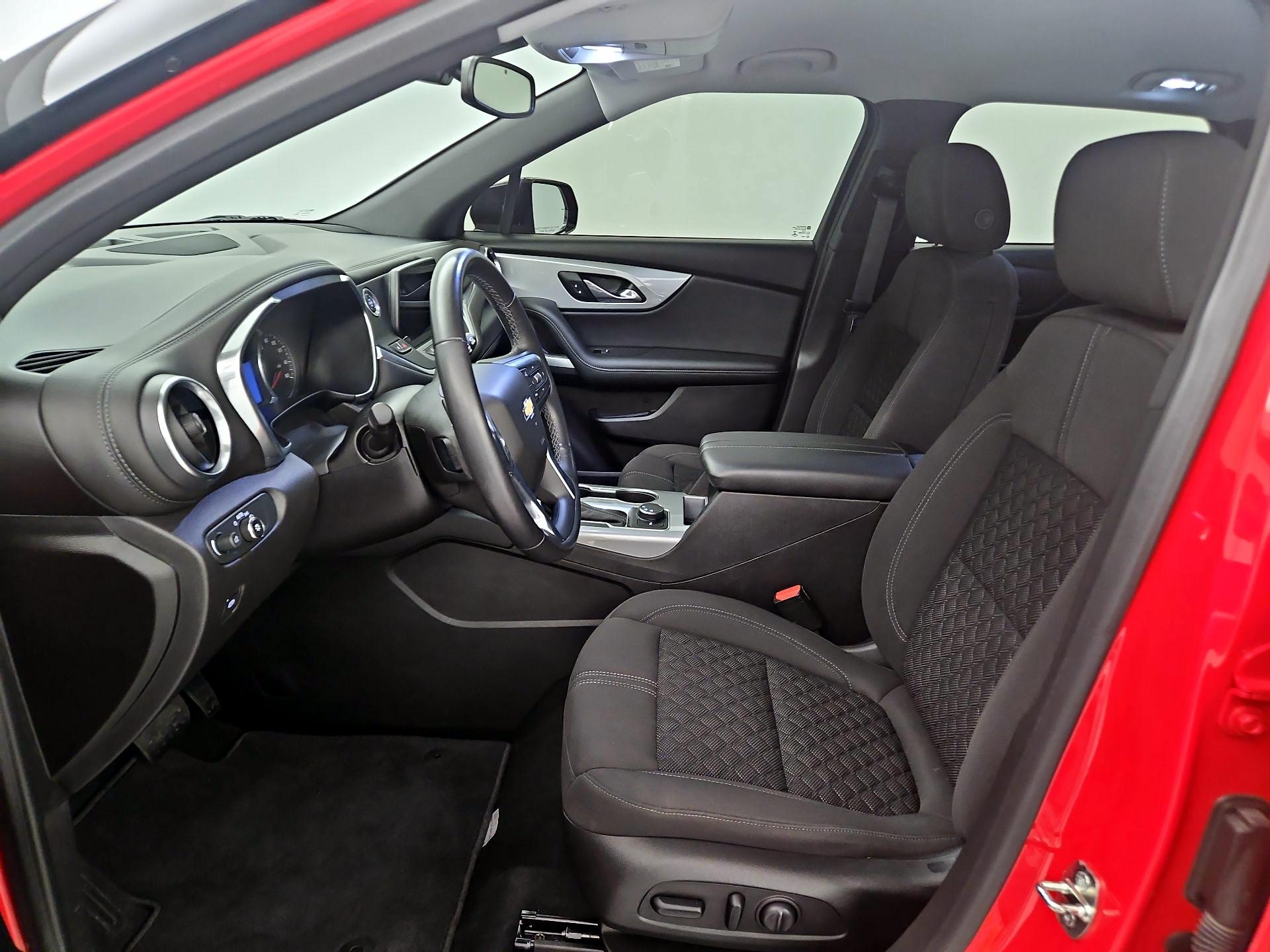 Thumbnail: 2020 Chevrolet Blazer - 11