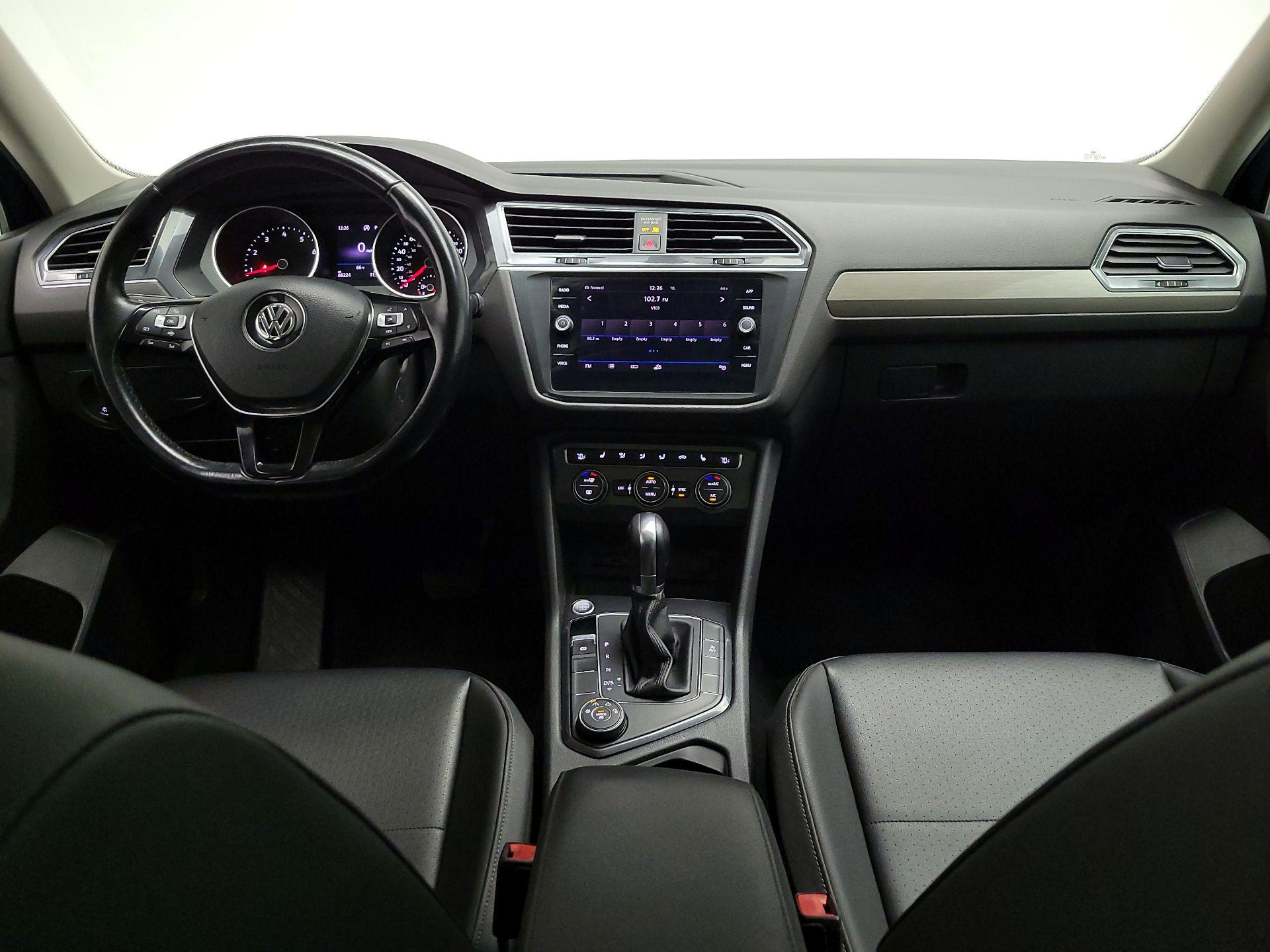 Thumbnail: 2019 Volkswagen Tiguan - 9