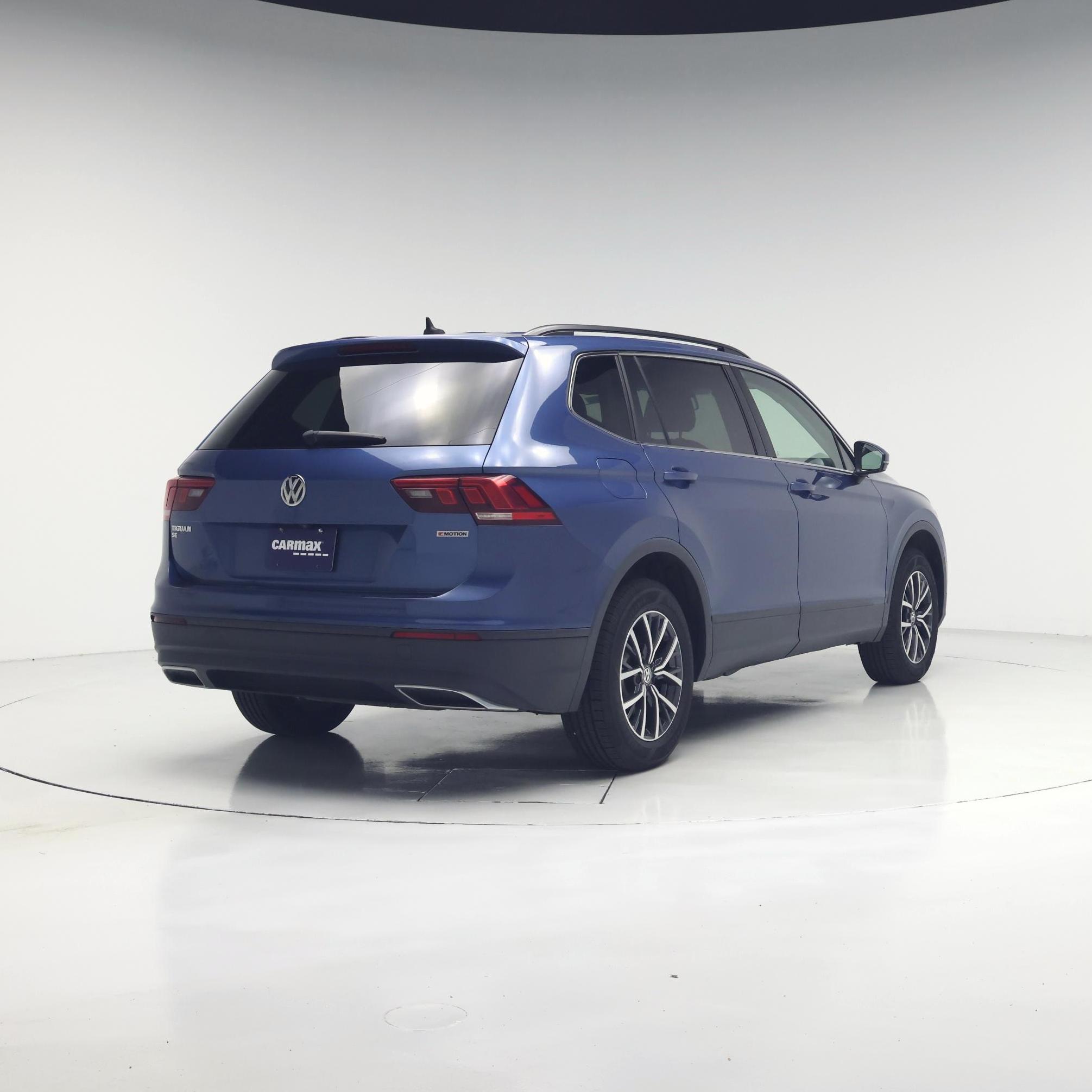 Thumbnail: 2019 Volkswagen Tiguan - 8