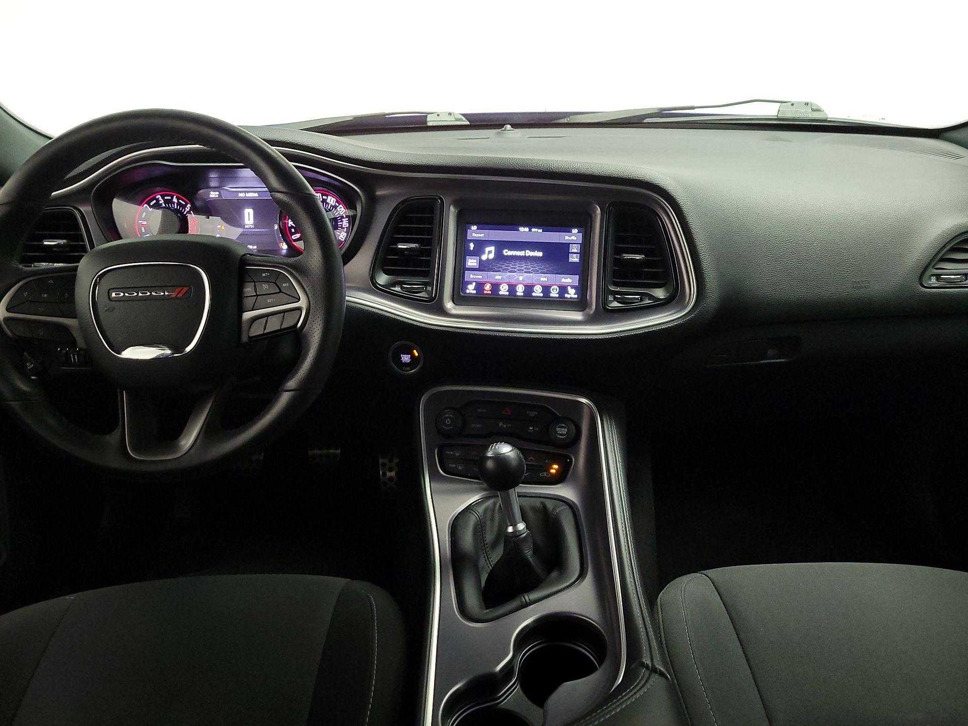 Thumbnail: 2019 Dodge Challenger - 9