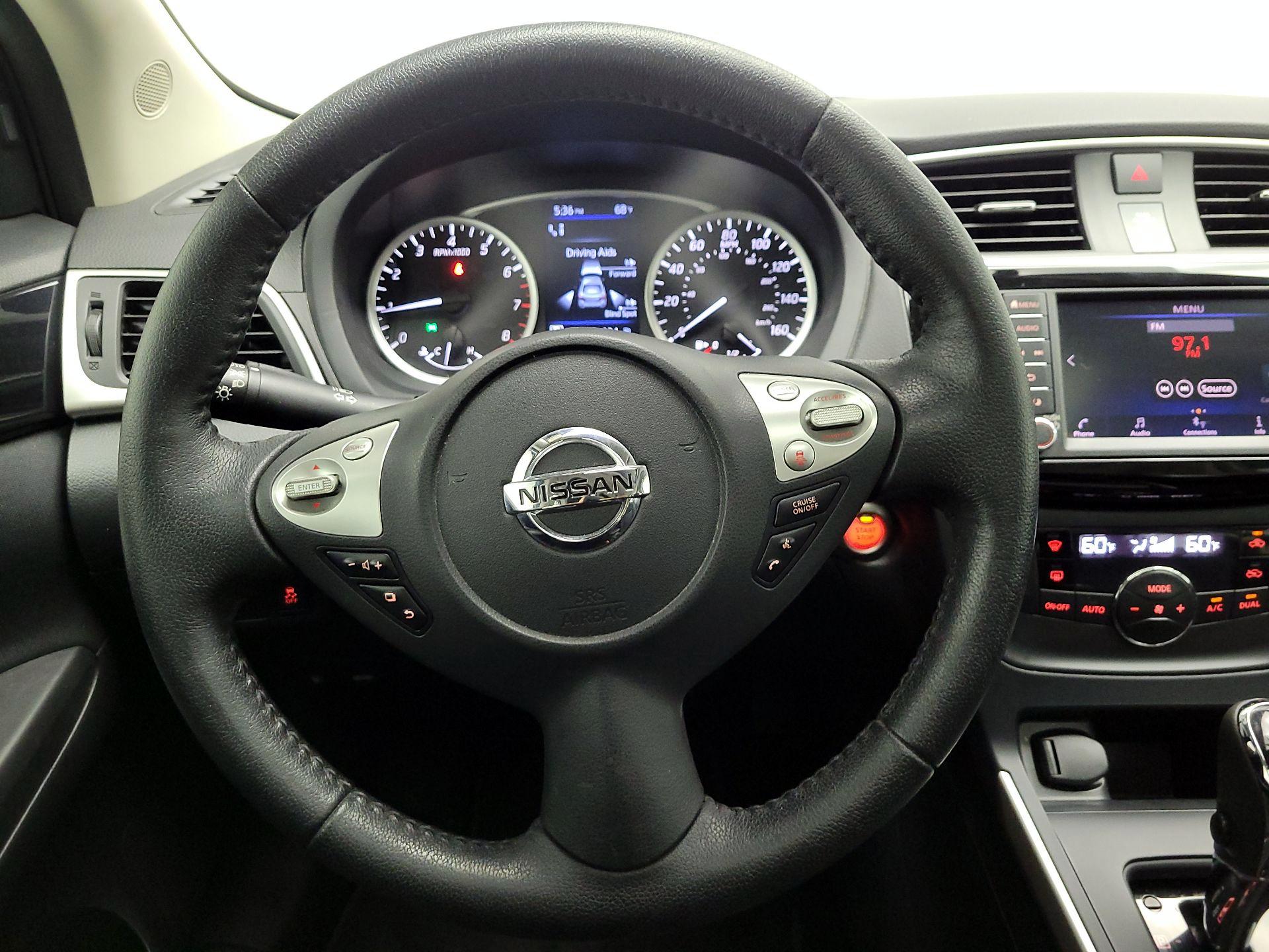 Thumbnail: 2019 Nissan Sentra - 10