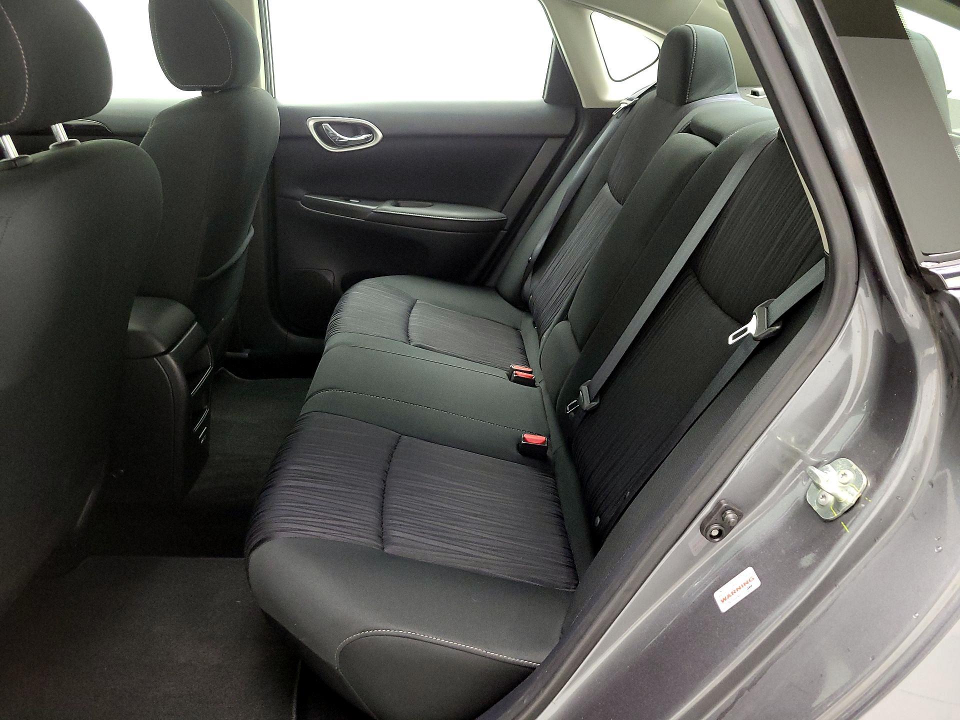 Thumbnail: 2019 Nissan Sentra - 20