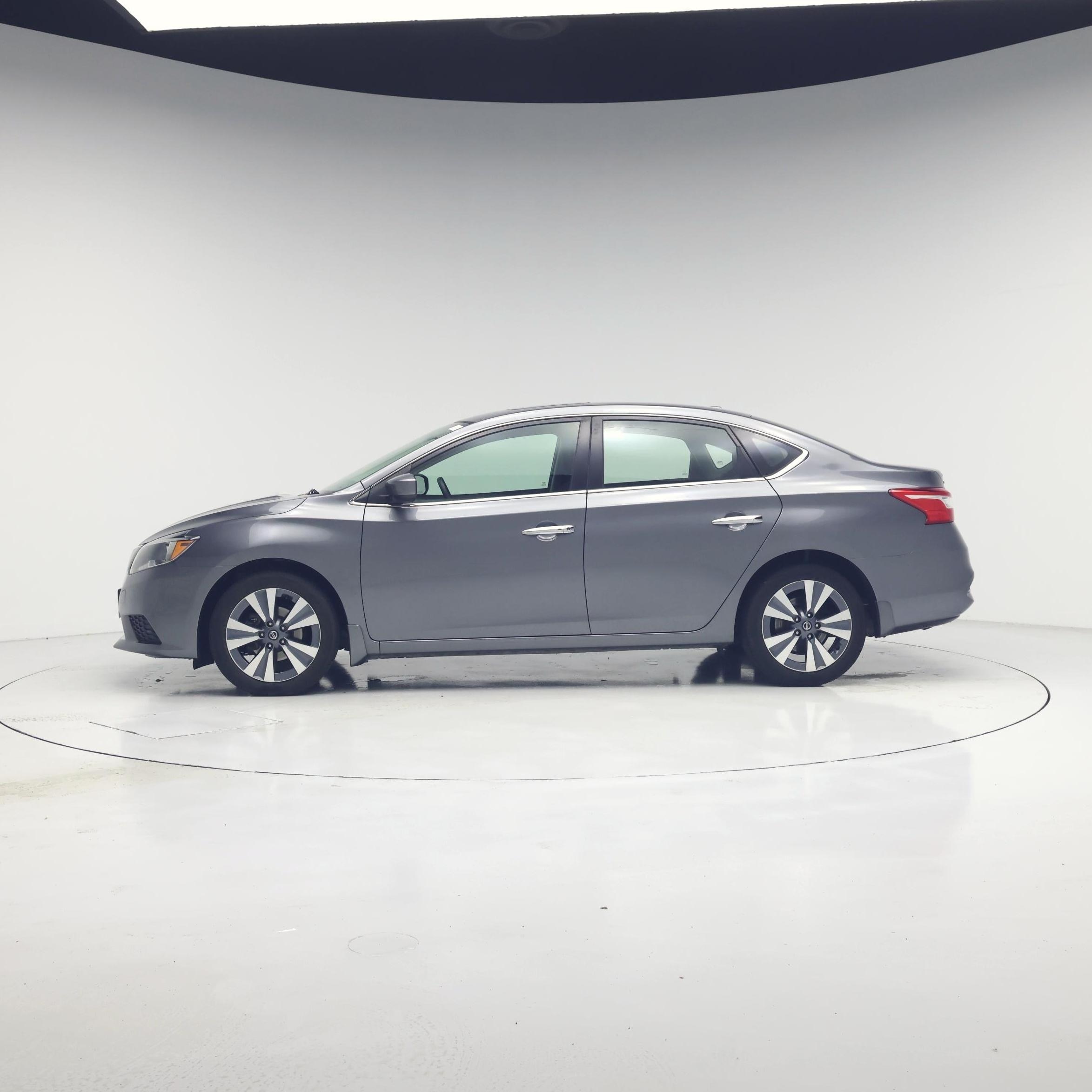 Thumbnail: 2019 Nissan Sentra - 3