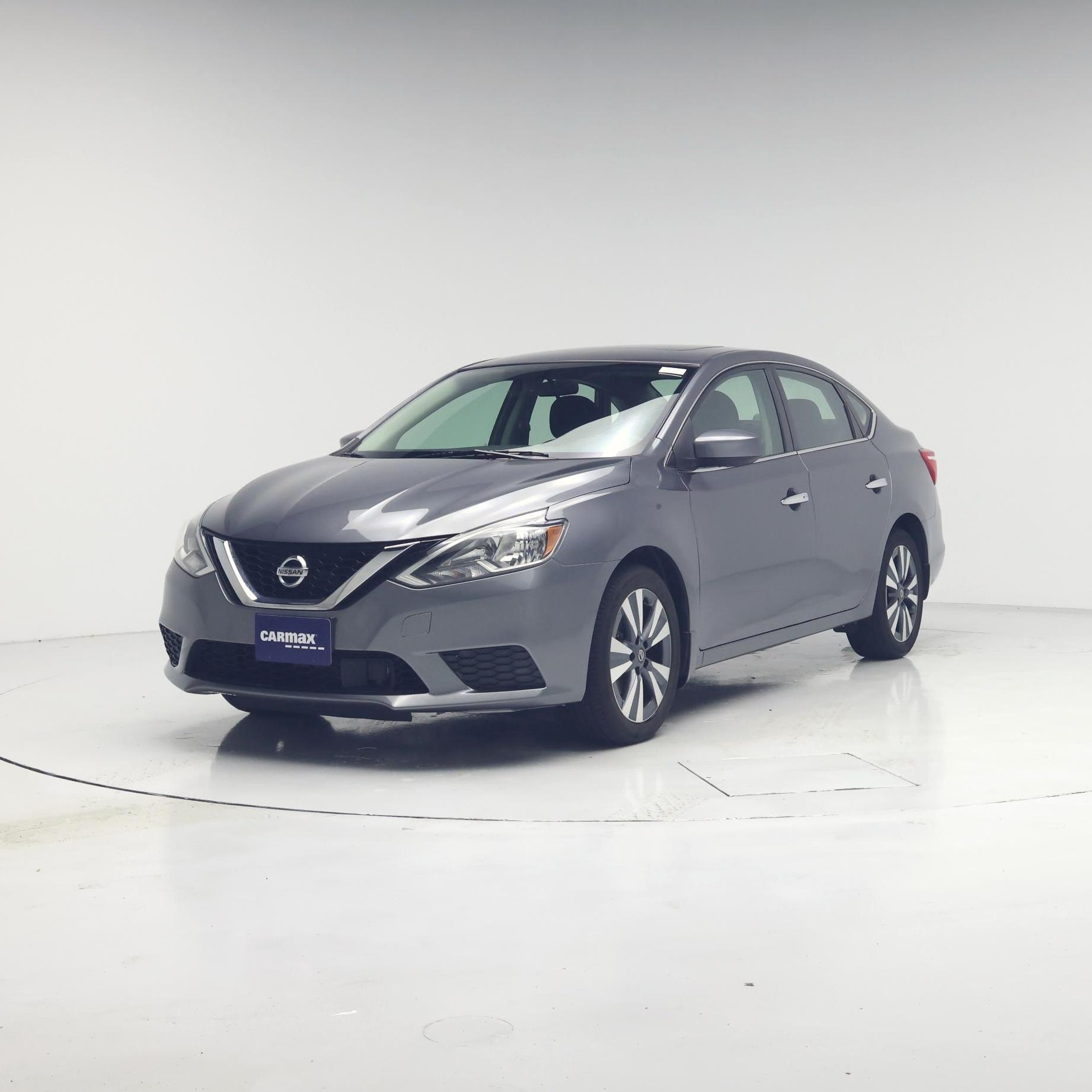 Thumbnail: 2019 Nissan Sentra - 4